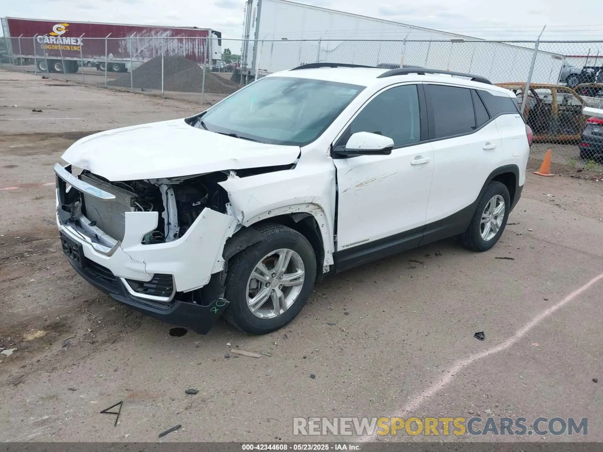 2 fotografías del automóvil dañado 3GKALTEG7PL174068 GMC TERRAIN 2023