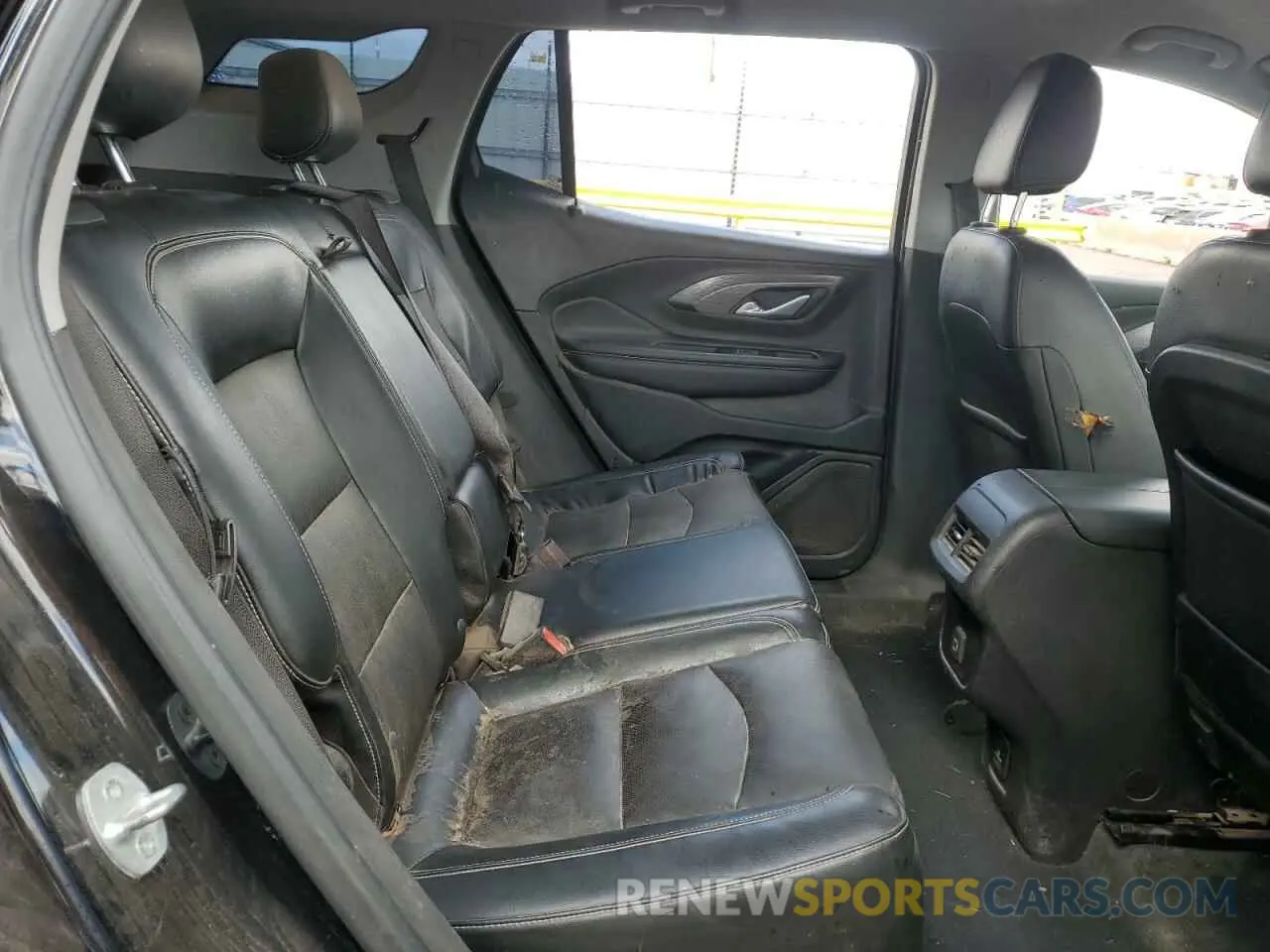 10 fotografías del automóvil dañado 3GKALVEG0PL156927 GMC TERRAIN 2023