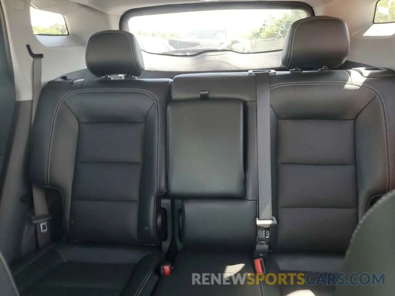10 fotografías del automóvil dañado 3GKALVEG2PL102870 GMC TERRAIN 2023