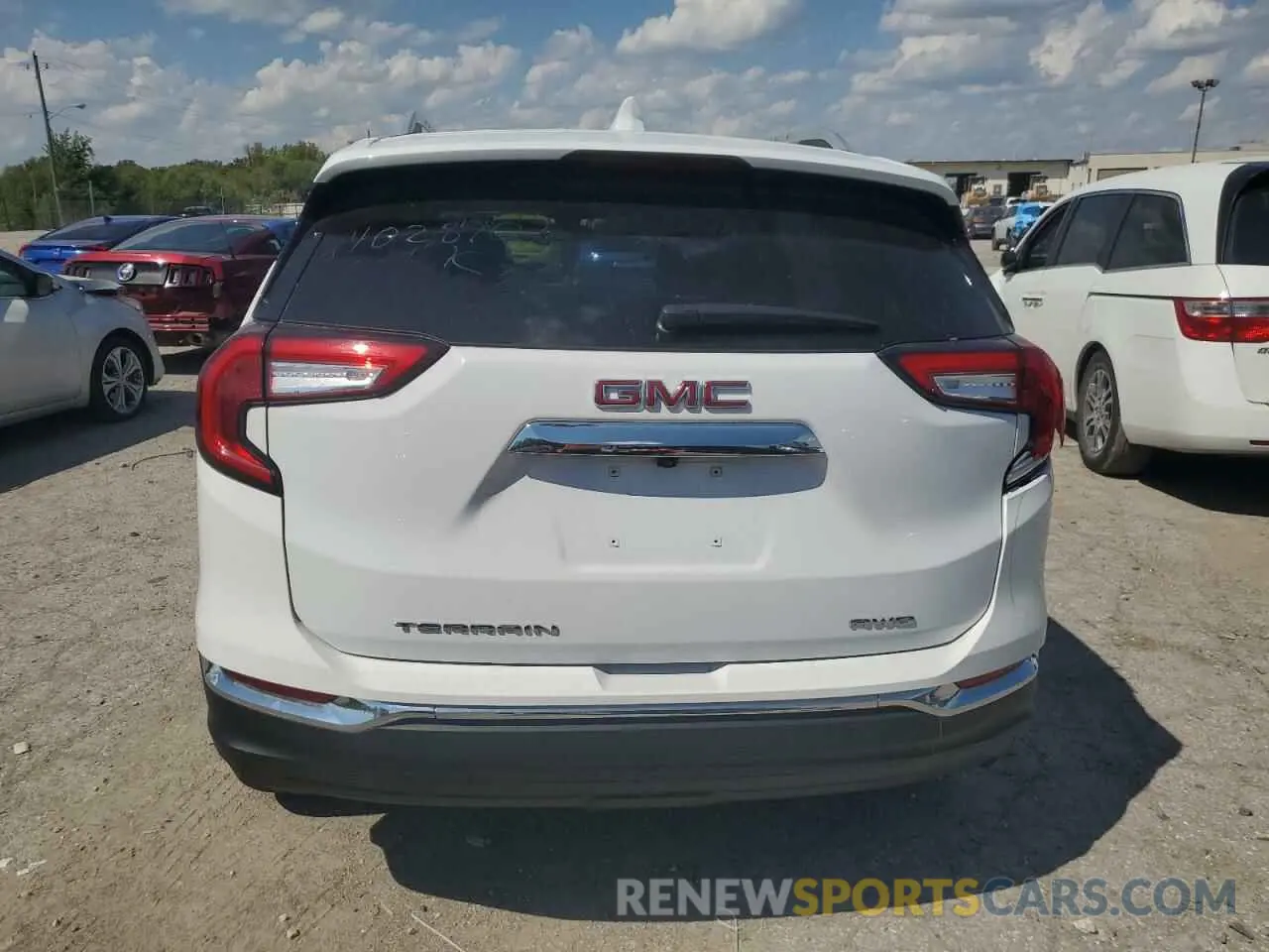 6 fotografías del automóvil dañado 3GKALVEG2PL102870 GMC TERRAIN 2023