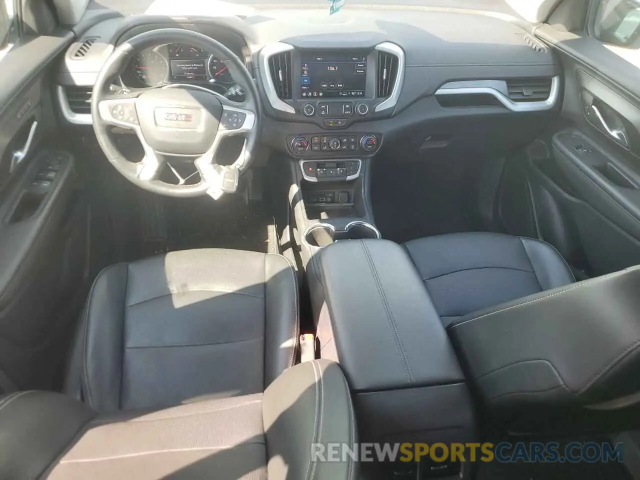 8 fotografías del automóvil dañado 3GKALVEG2PL102870 GMC TERRAIN 2023