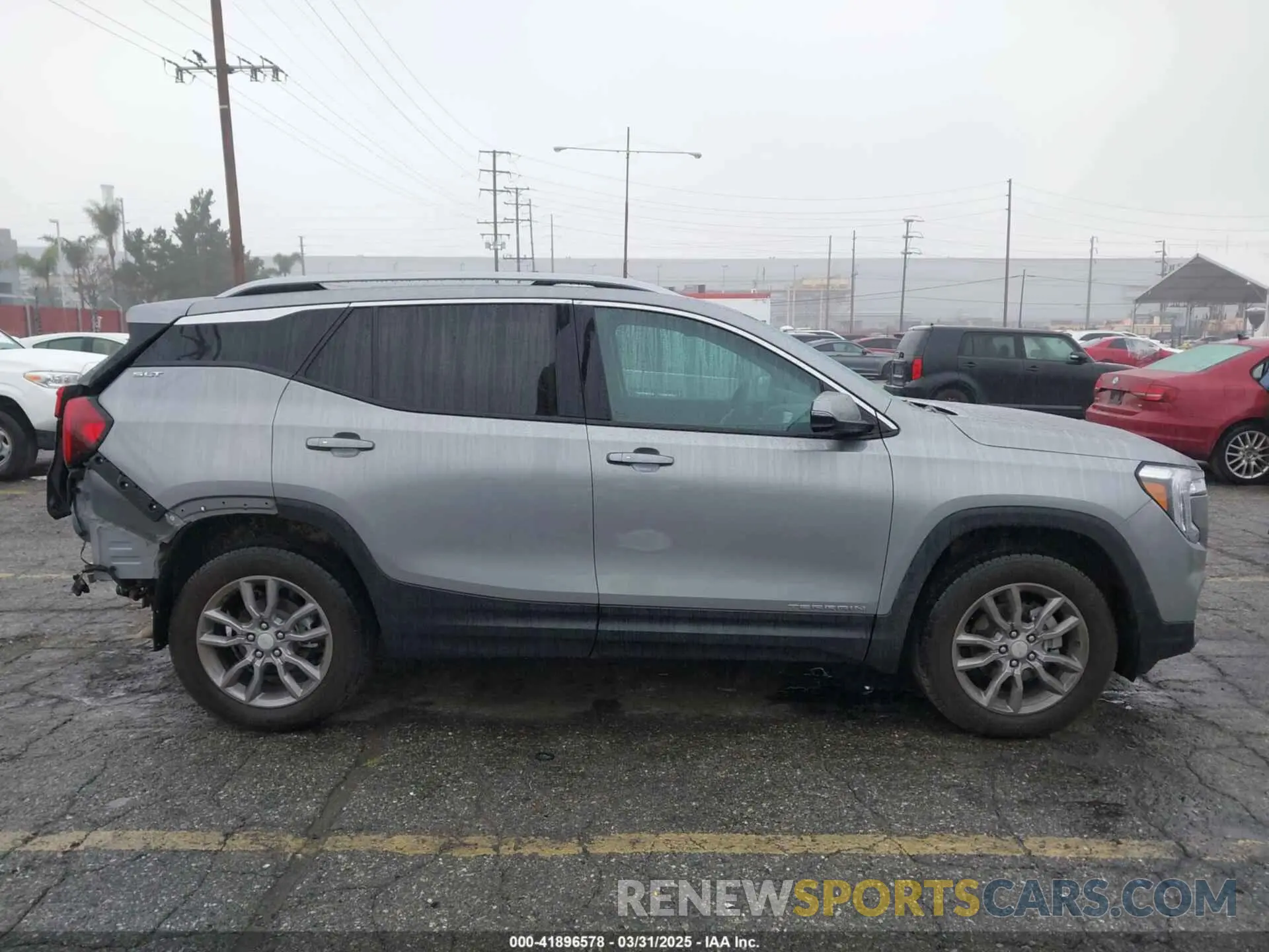 14 fotografías del automóvil dañado 3GKALVEG4PL272230 GMC TERRAIN 2023