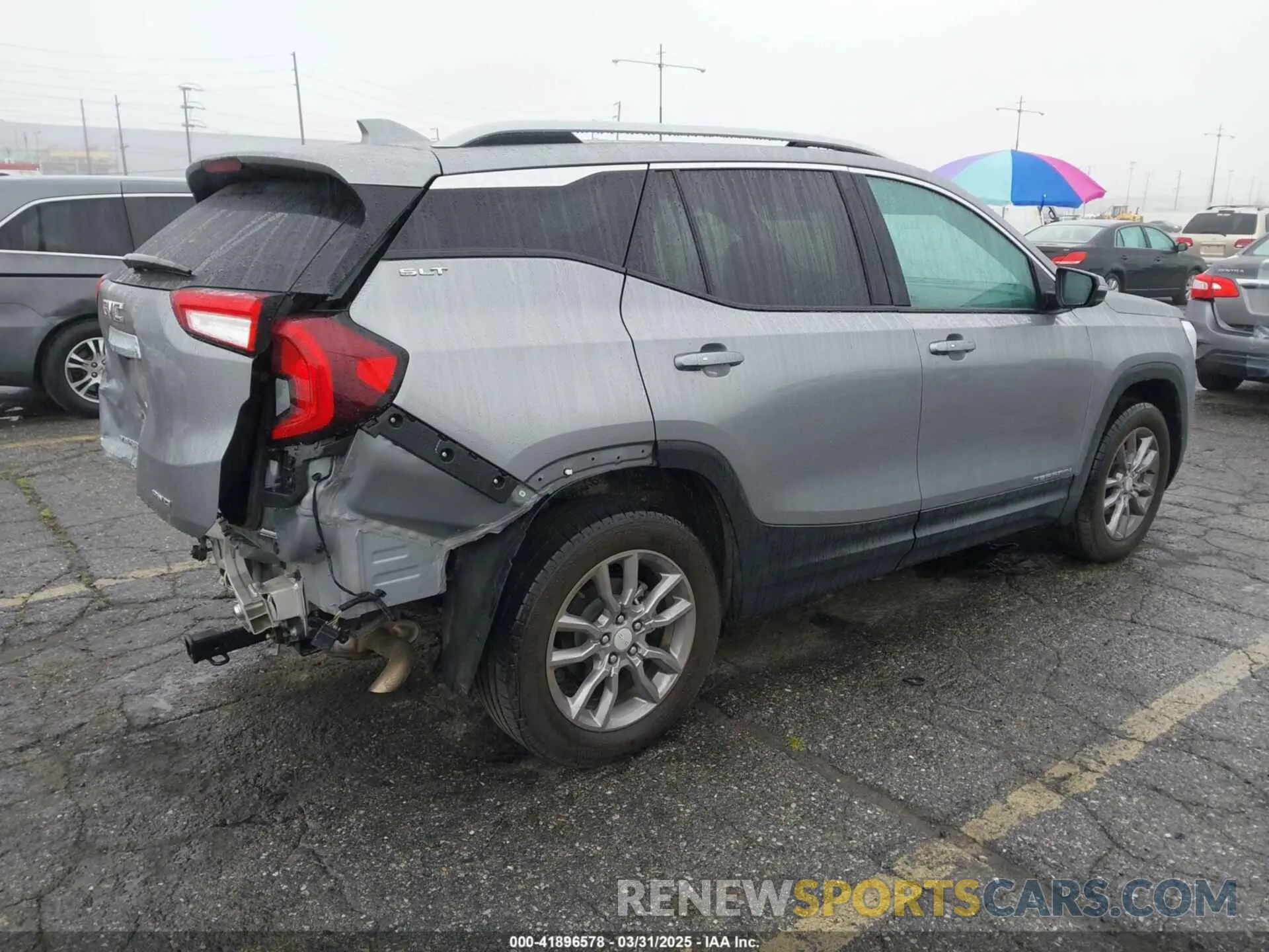 4 fotografías del automóvil dañado 3GKALVEG4PL272230 GMC TERRAIN 2023