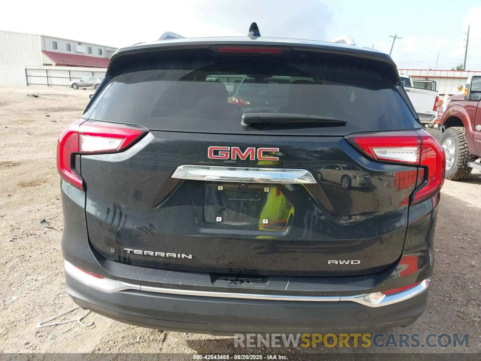 17 fotografías del automóvil dañado 3GKALVEG5PL191771 GMC TERRAIN 2023
