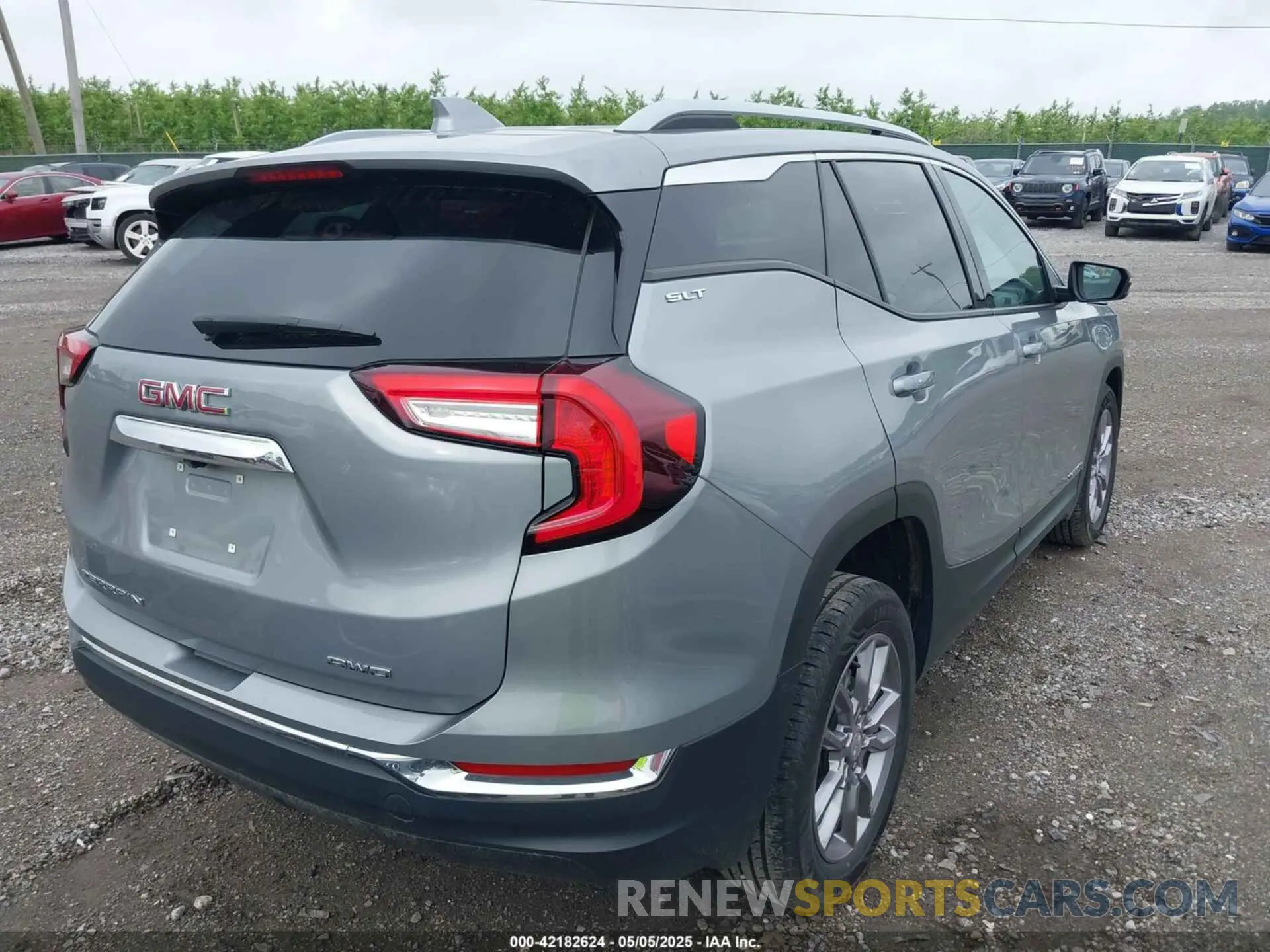 4 fotografías del automóvil dañado 3GKALVEG7PL187740 GMC TERRAIN 2023