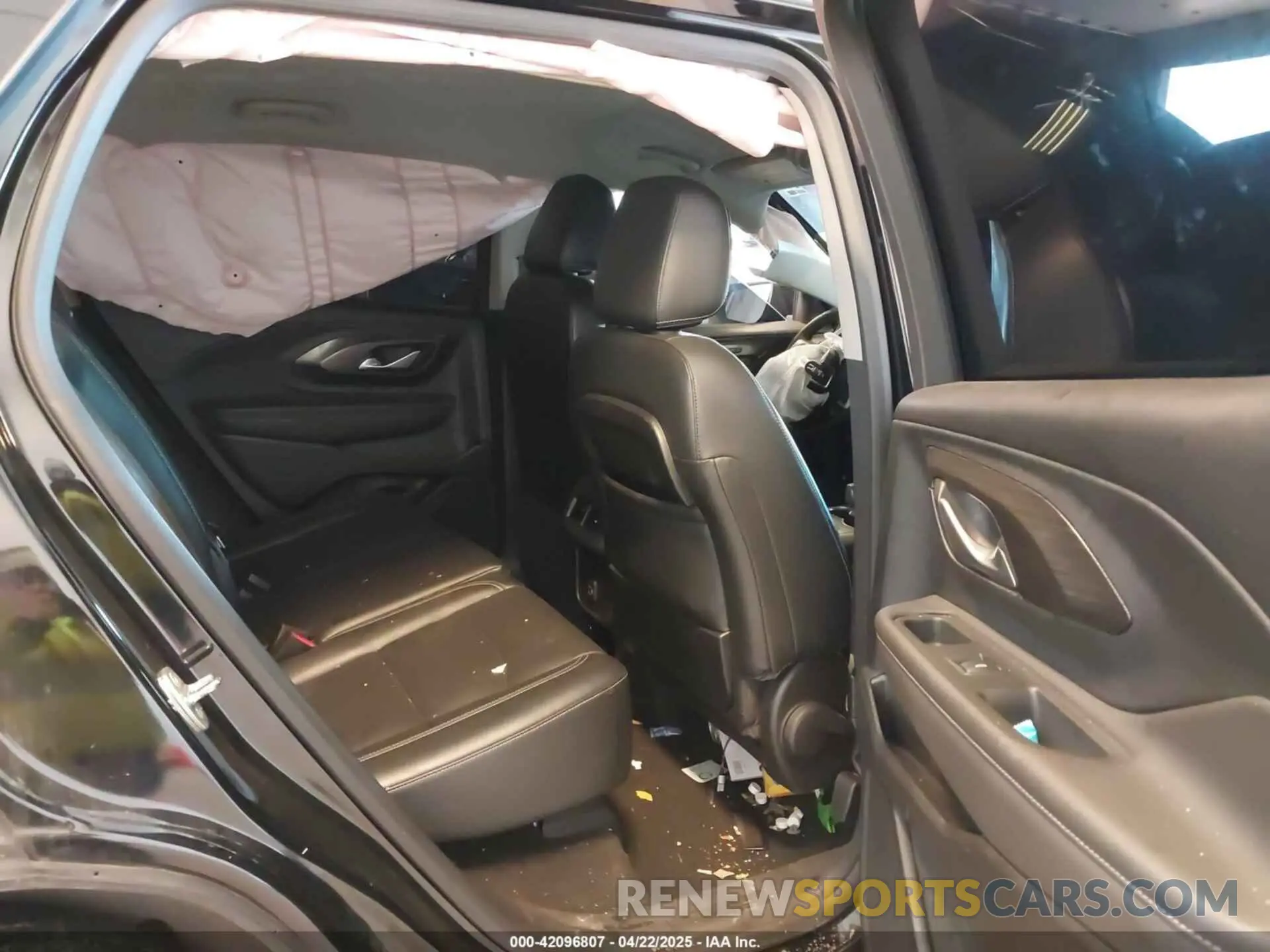 8 fotografías del automóvil dañado 3GKALVEG9PL119889 GMC TERRAIN 2023