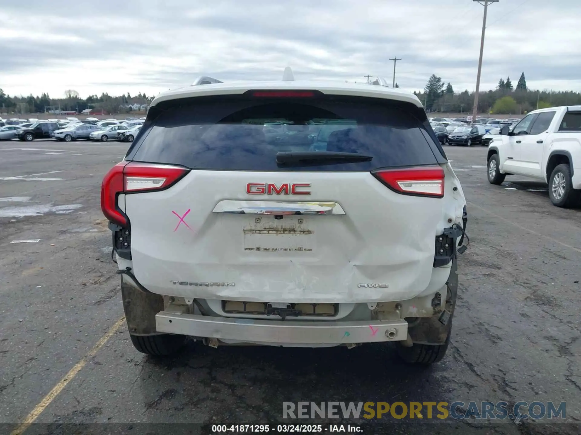 17 fotografías del automóvil dañado 3GKALVEG9PL181051 GMC TERRAIN 2023