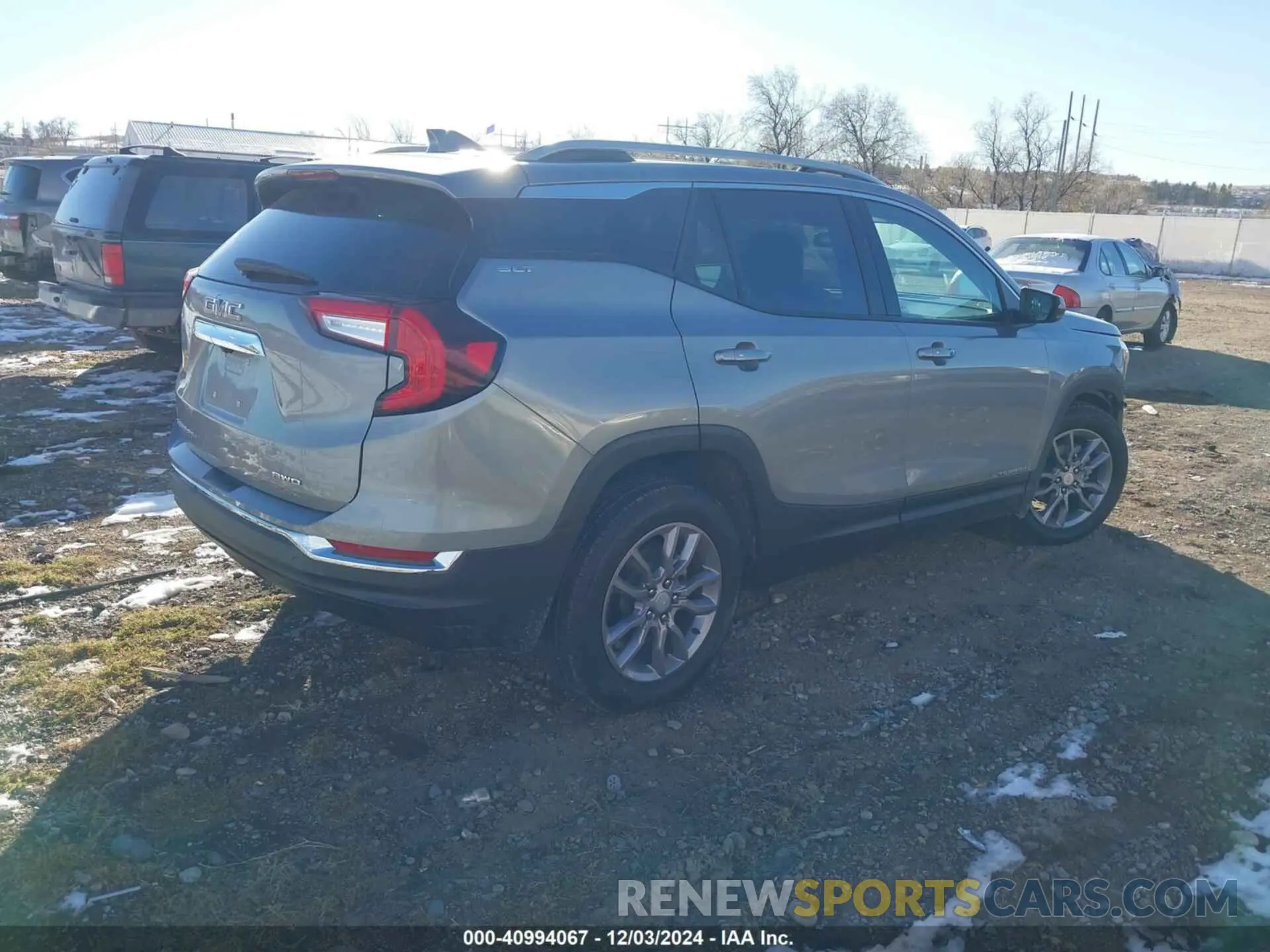 4 fotografías del automóvil dañado 3GKALVEG9PL220933 GMC TERRAIN 2023