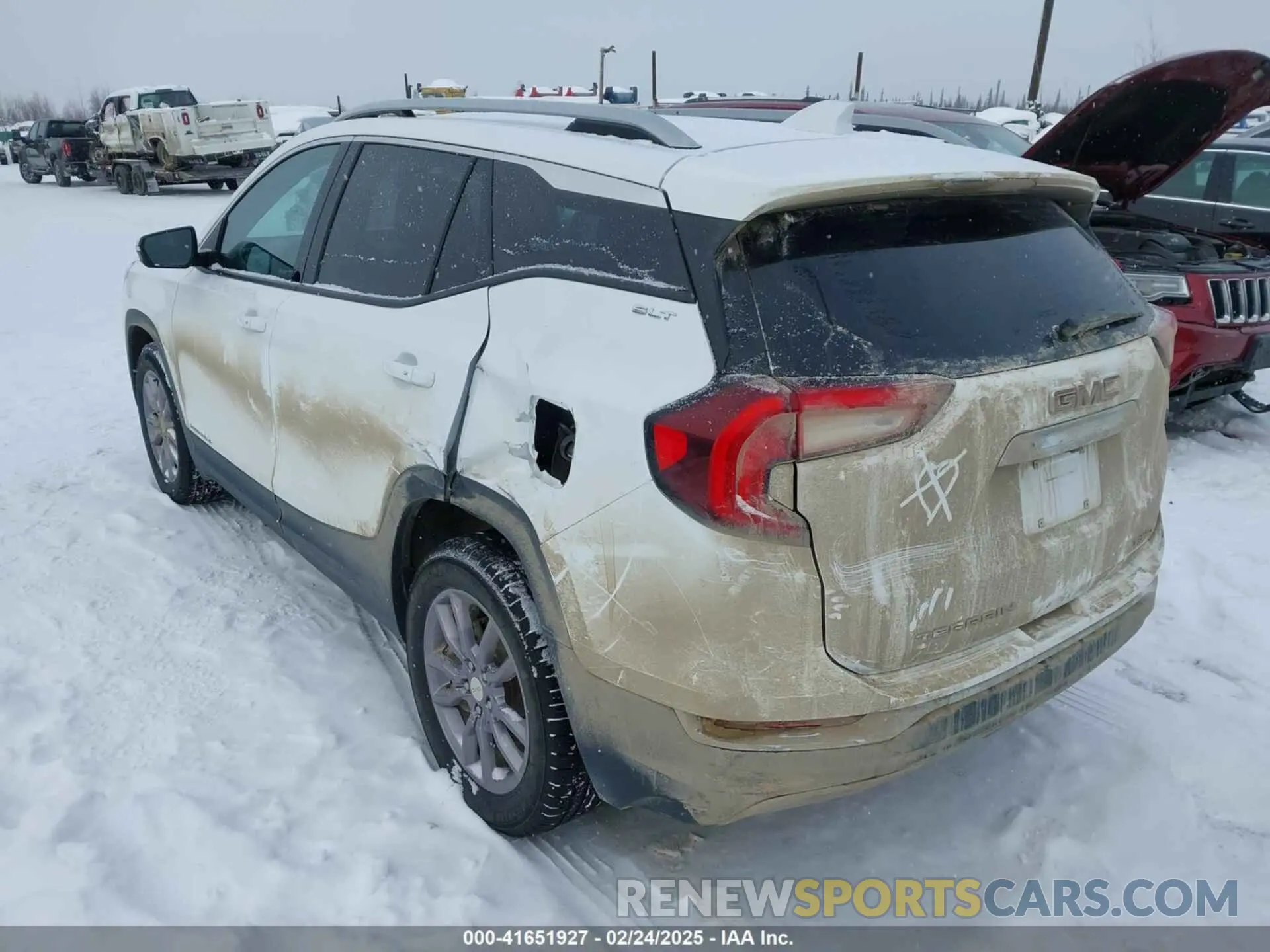 3 fotografías del automóvil dañado 3GKALVEGXPL260518 GMC TERRAIN 2023