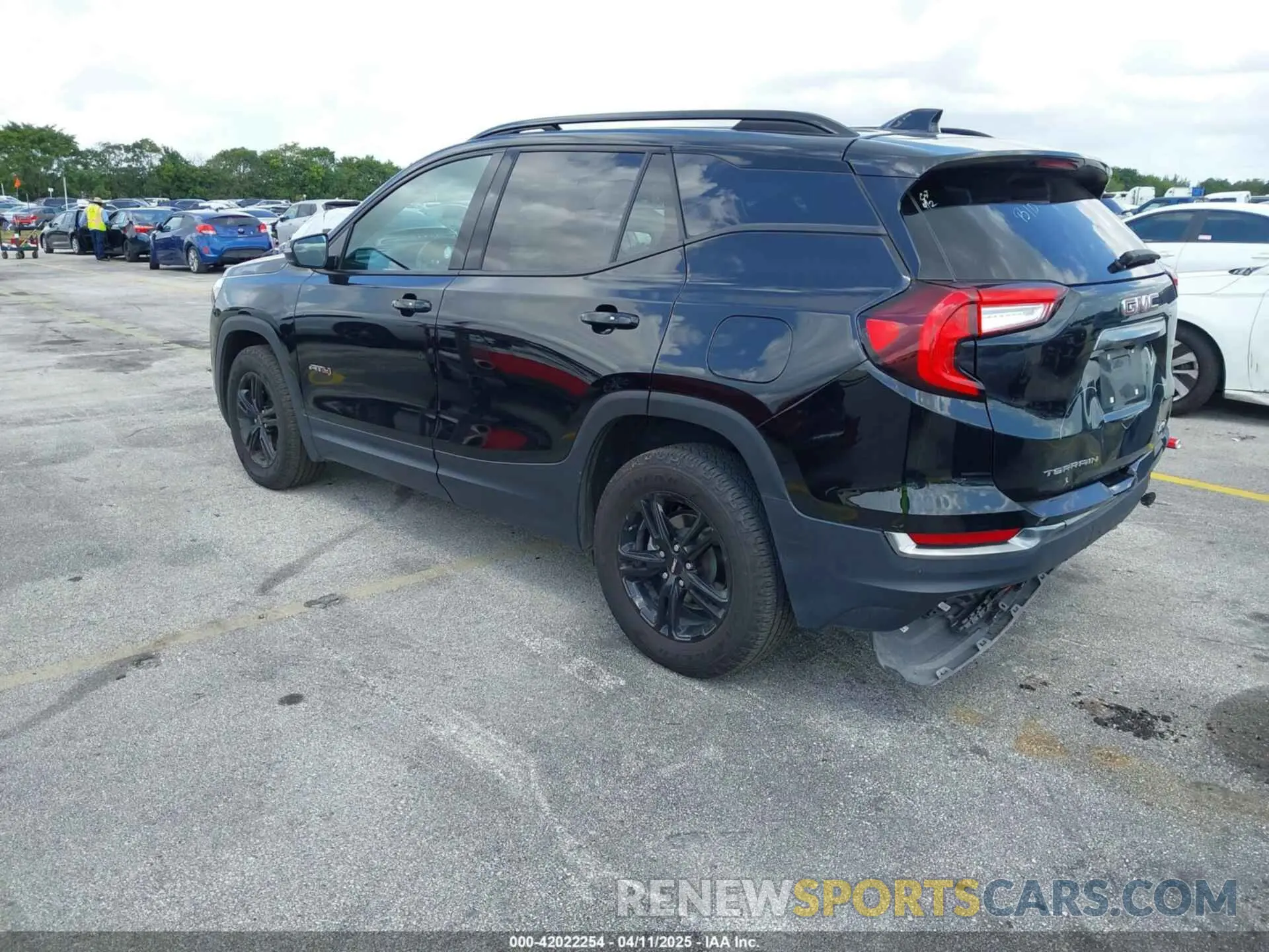 3 fotografías del automóvil dañado 3GKALYEG7PL250238 GMC TERRAIN 2023