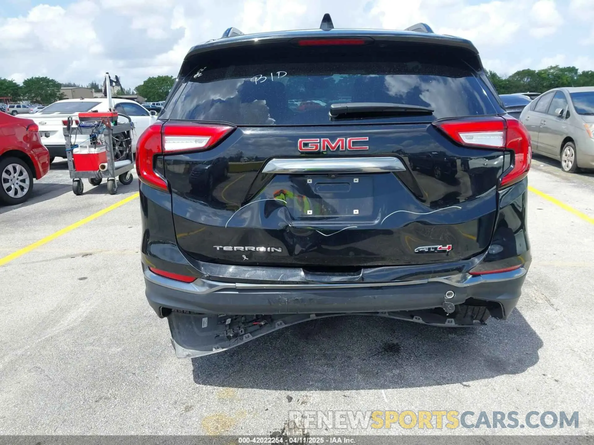 6 fotografías del automóvil dañado 3GKALYEG7PL250238 GMC TERRAIN 2023