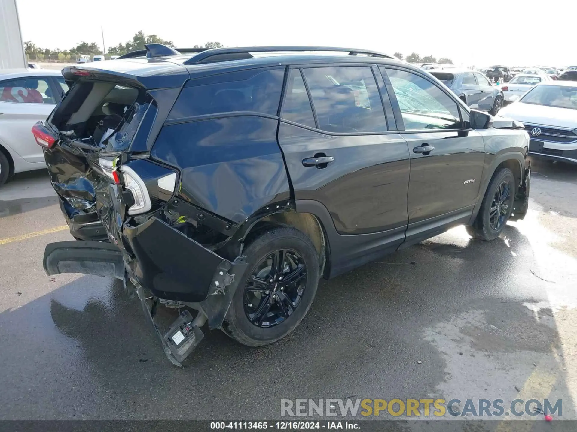 4 fotografías del automóvil dañado 3GKALYEG8PL205079 GMC TERRAIN 2023