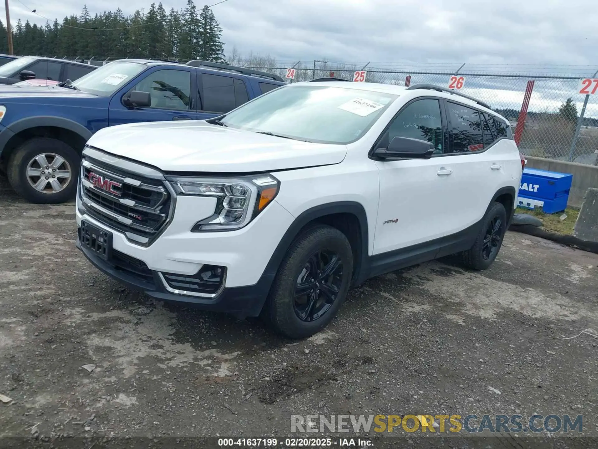 2 fotografías del automóvil dañado 3GKALYEGXPL252677 GMC TERRAIN 2023