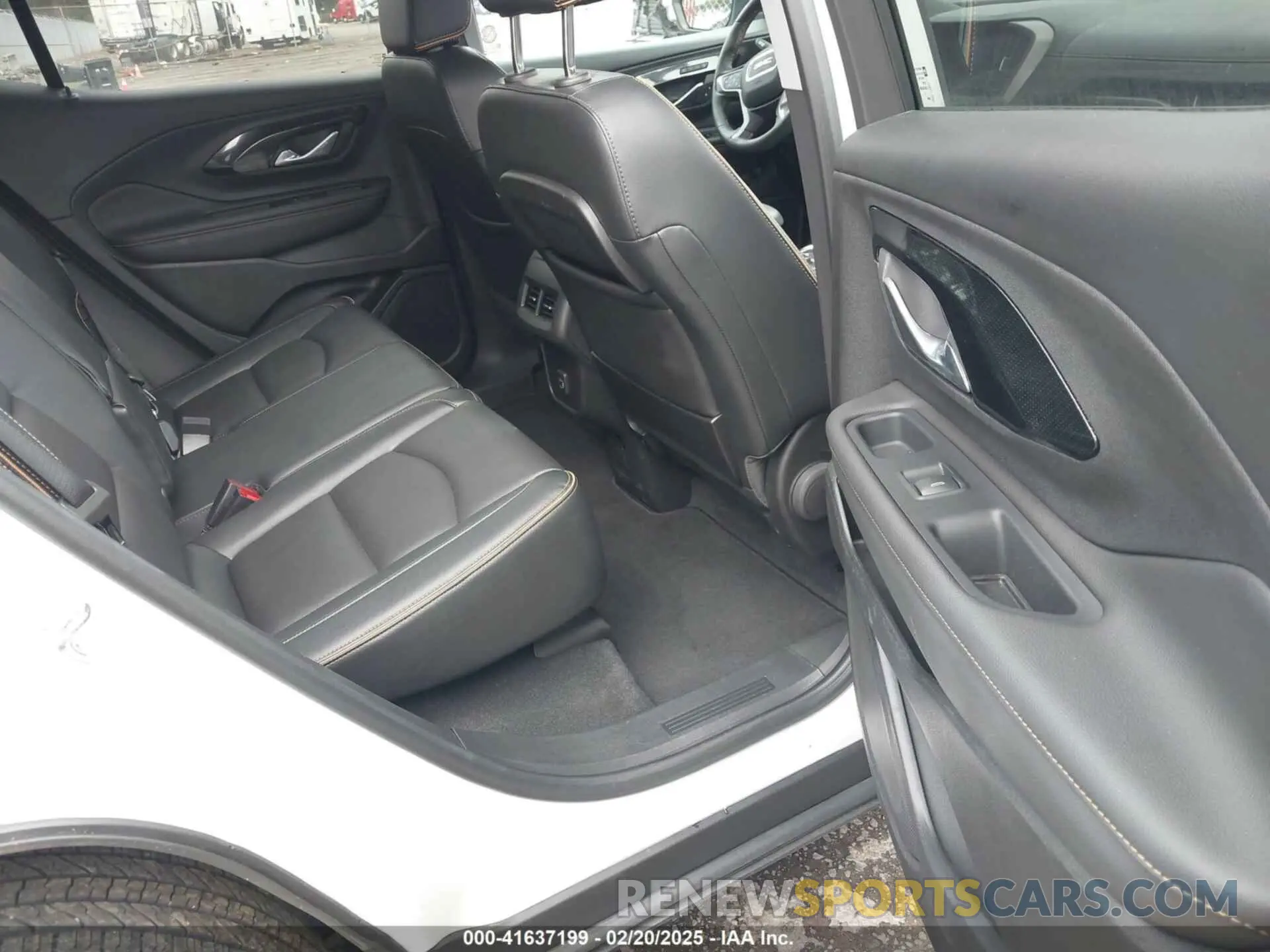 8 fotografías del automóvil dañado 3GKALYEGXPL252677 GMC TERRAIN 2023