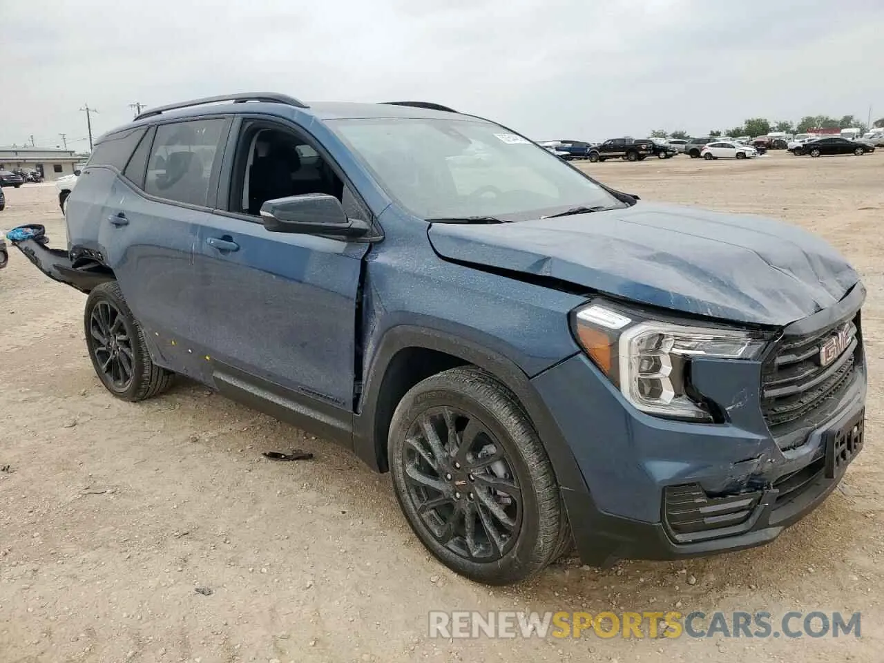 4 fotografías del automóvil dañado 3GKALMEG1RL314074 GMC TERRAIN 2024