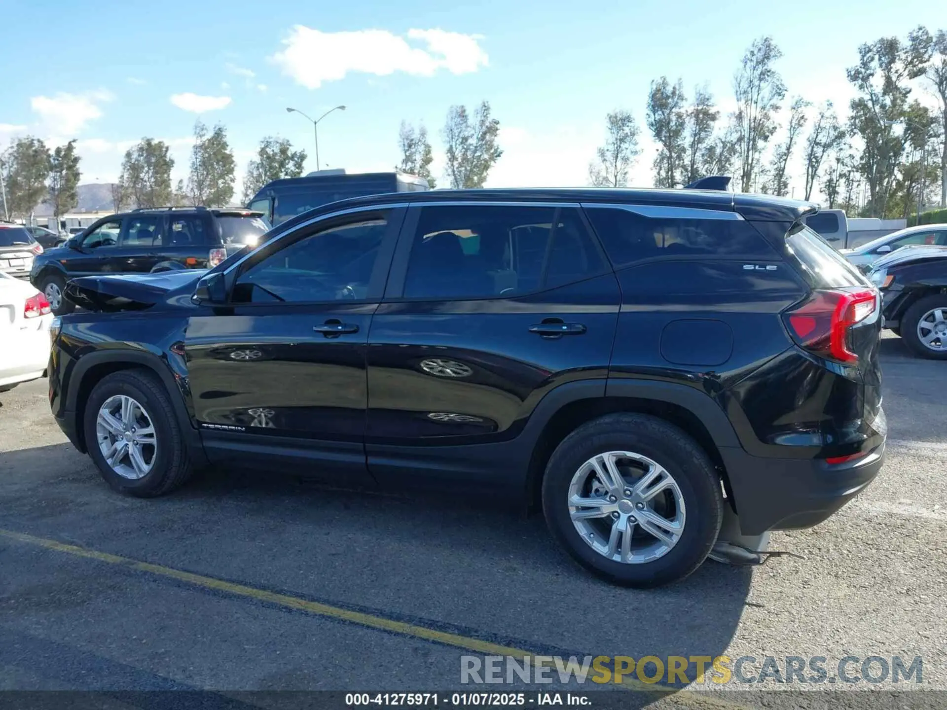 14 fotografías del automóvil dañado 3GKALMEG2RL375353 GMC TERRAIN 2024