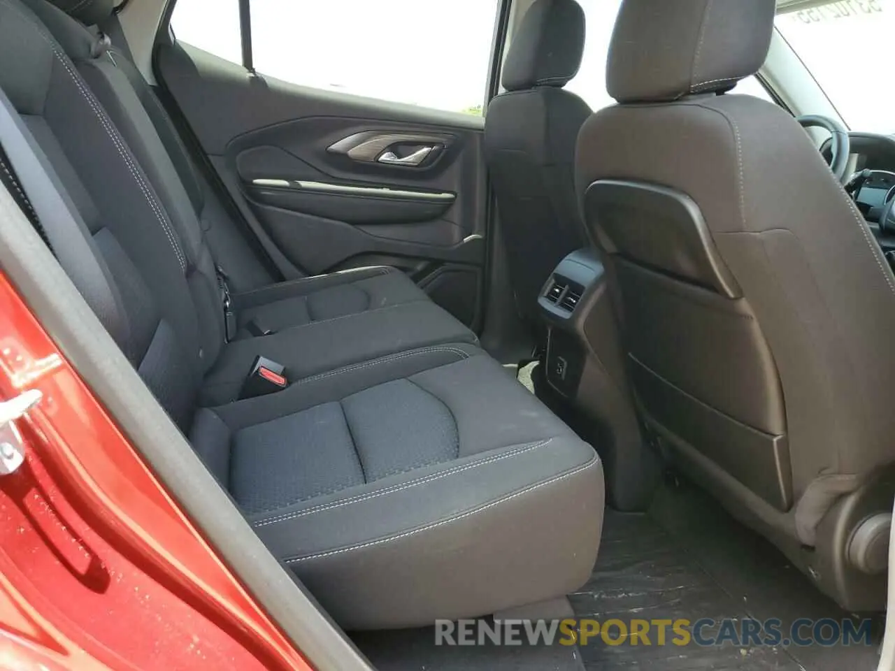 11 fotografías del automóvil dañado 3GKALMEG2RL395277 GMC TERRAIN 2024