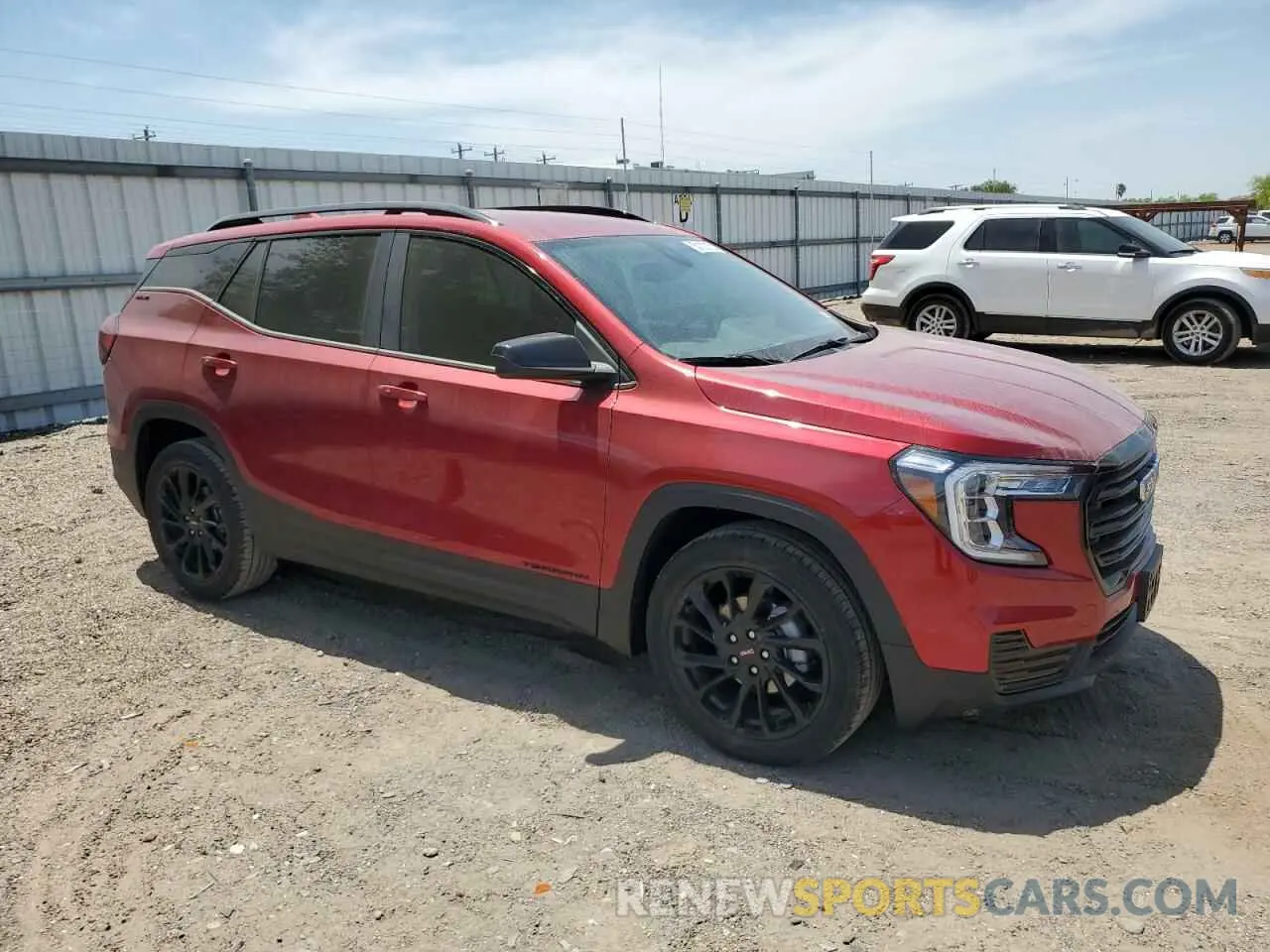 4 fotografías del automóvil dañado 3GKALMEG2RL395277 GMC TERRAIN 2024