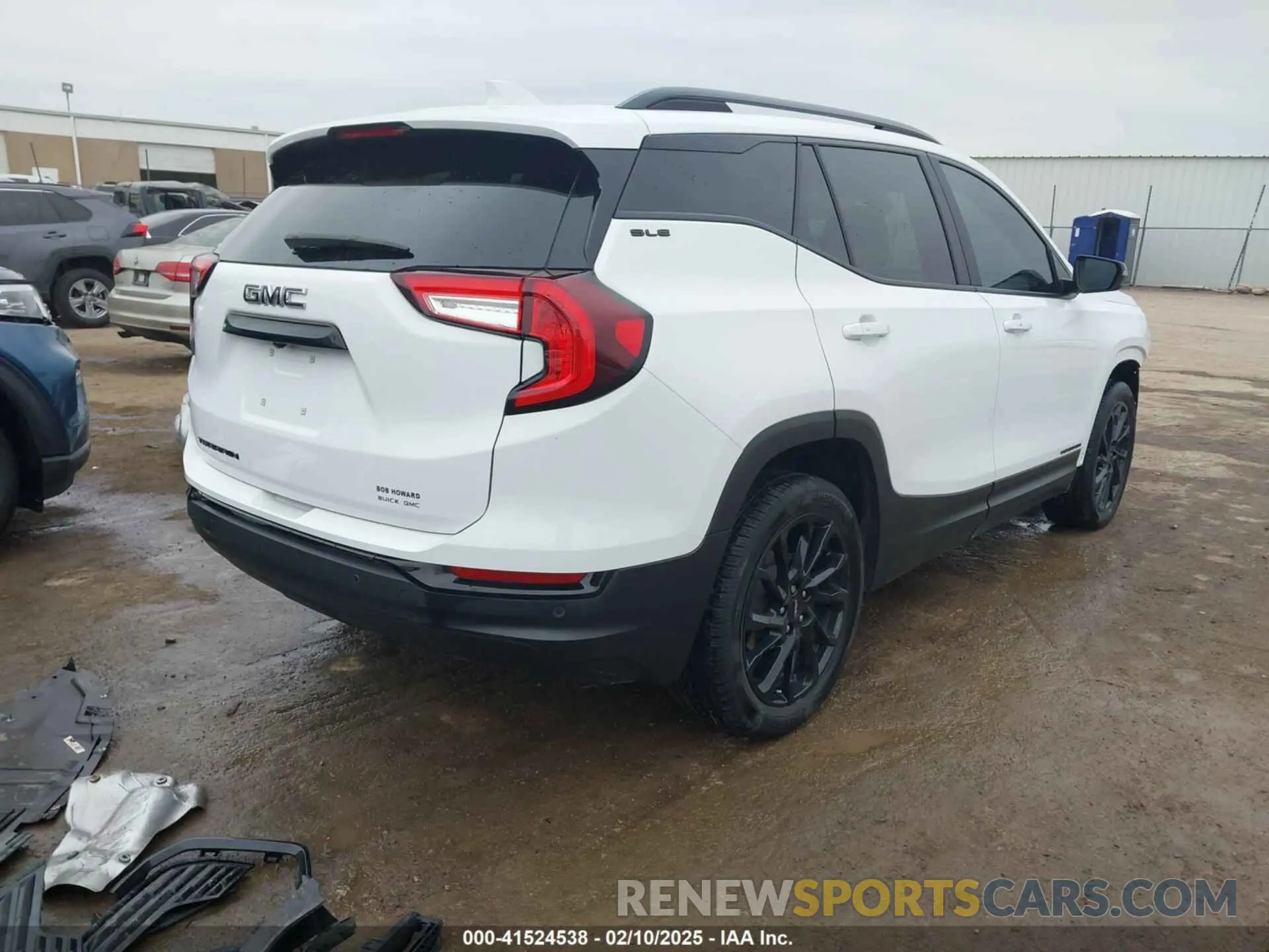 4 fotografías del automóvil dañado 3GKALMEG3RL114426 GMC TERRAIN 2024