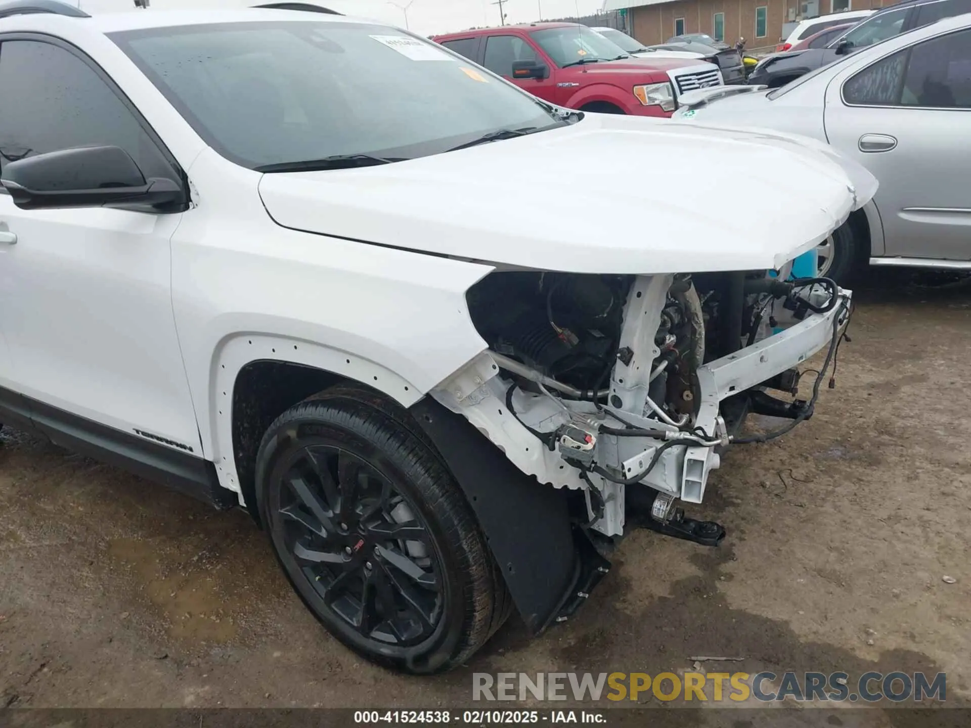6 fotografías del automóvil dañado 3GKALMEG3RL114426 GMC TERRAIN 2024