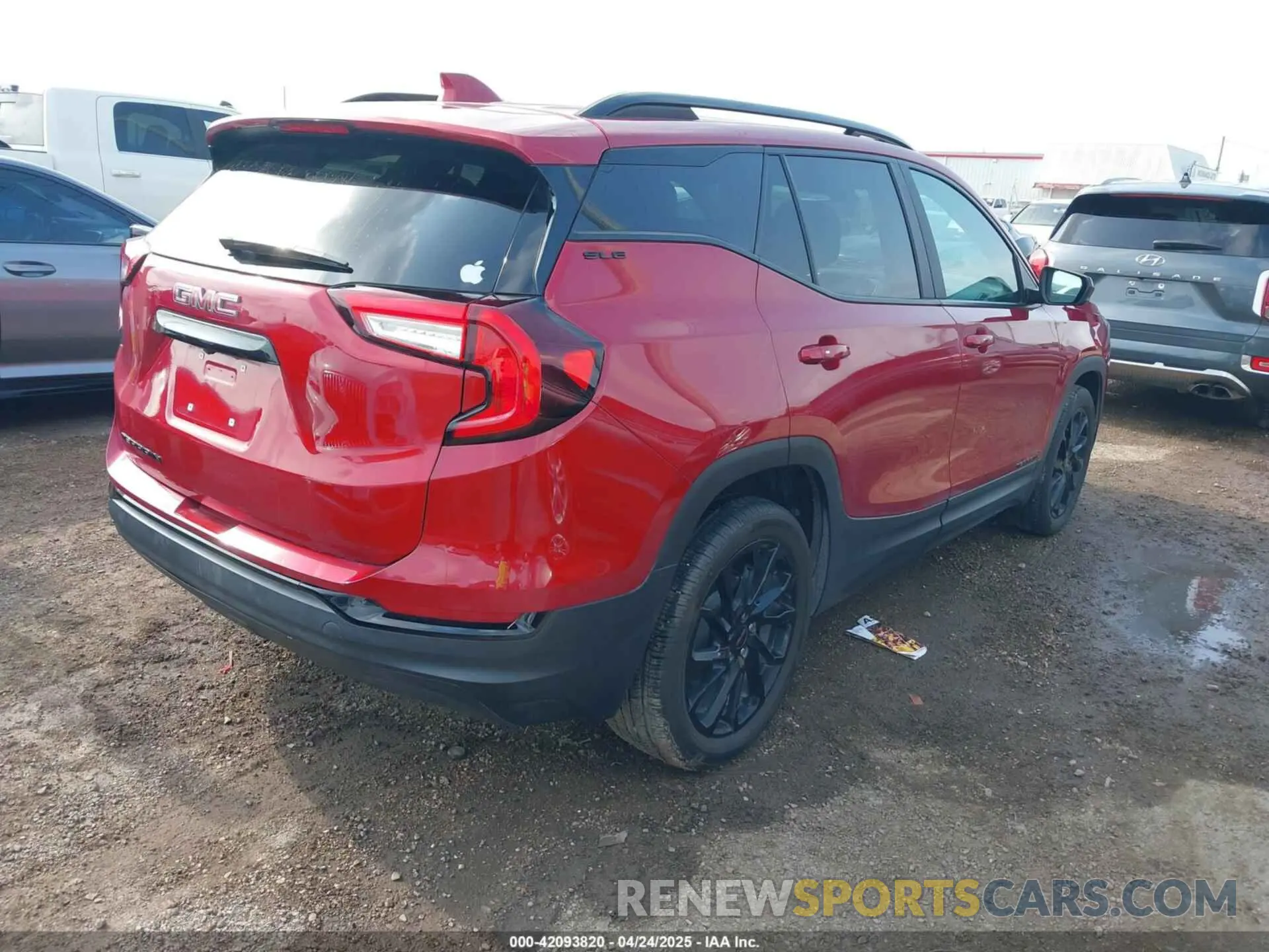 4 fotografías del automóvil dañado 3GKALMEG3RL278680 GMC TERRAIN 2024