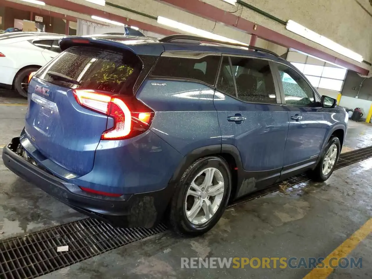 3 fotografías del automóvil dañado 3GKALMEG4RL143837 GMC TERRAIN 2024