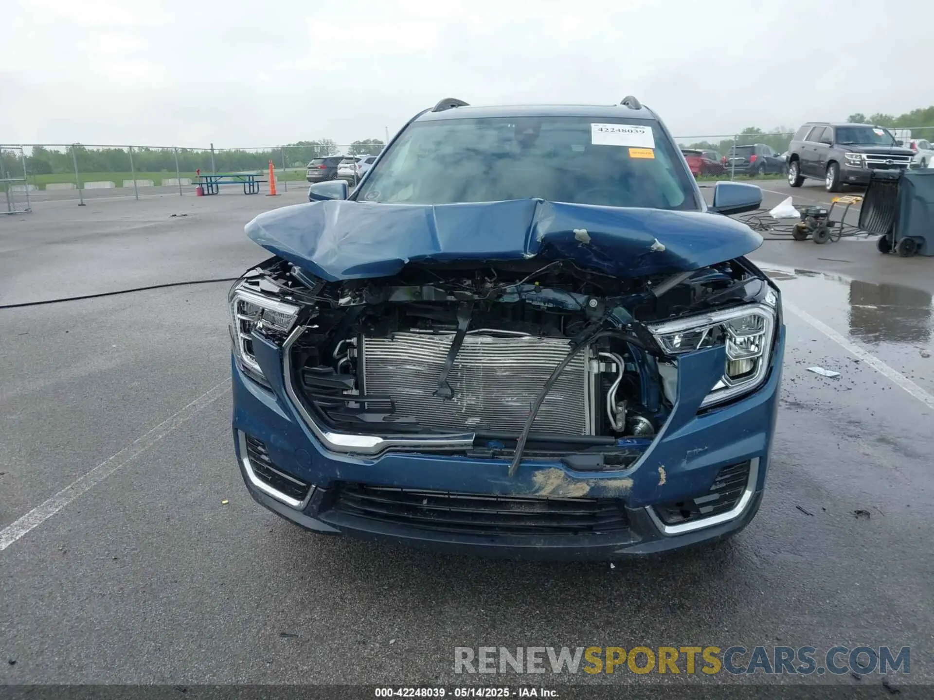 10 fotografías del automóvil dañado 3GKALMEG4RL249642 GMC TERRAIN 2024