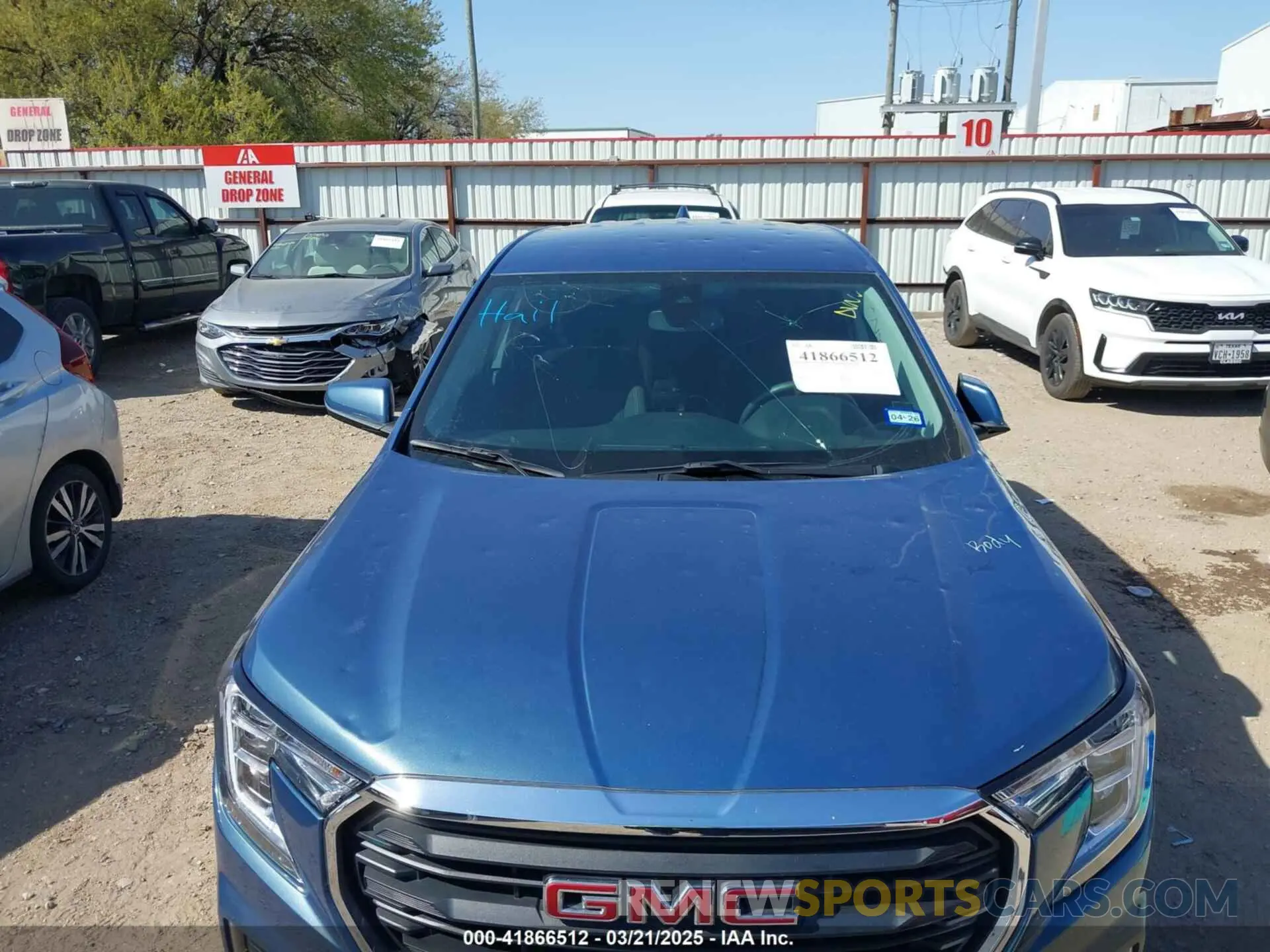 6 fotografías del automóvil dañado 3GKALMEG4RL338241 GMC TERRAIN 2024