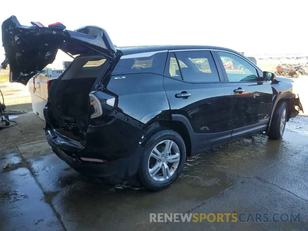 3 fotografías del automóvil dañado 3GKALMEG4RL345660 GMC TERRAIN 2024