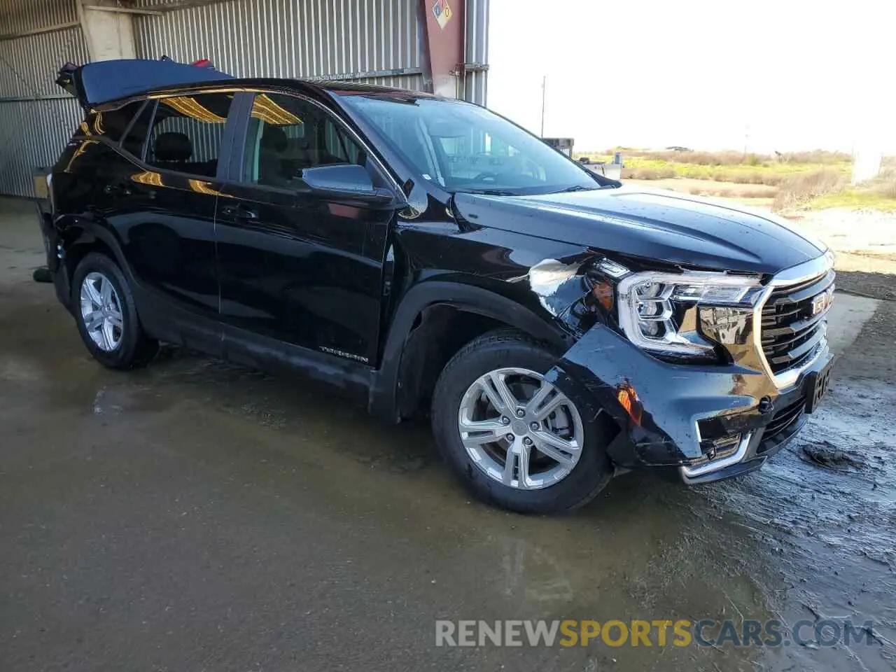 4 fotografías del automóvil dañado 3GKALMEG4RL345660 GMC TERRAIN 2024