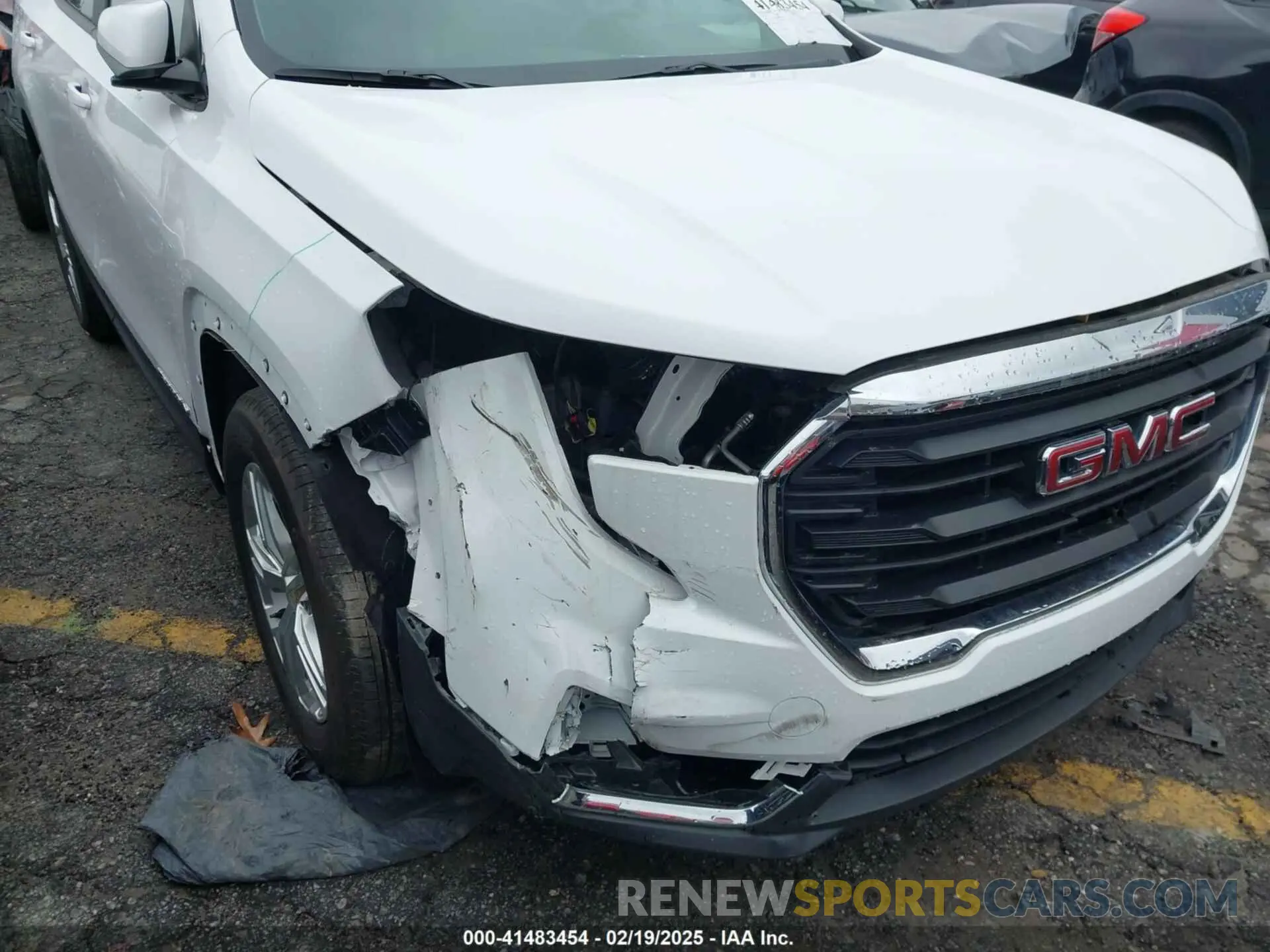 6 fotografías del automóvil dañado 3GKALMEG4RL373894 GMC TERRAIN 2024