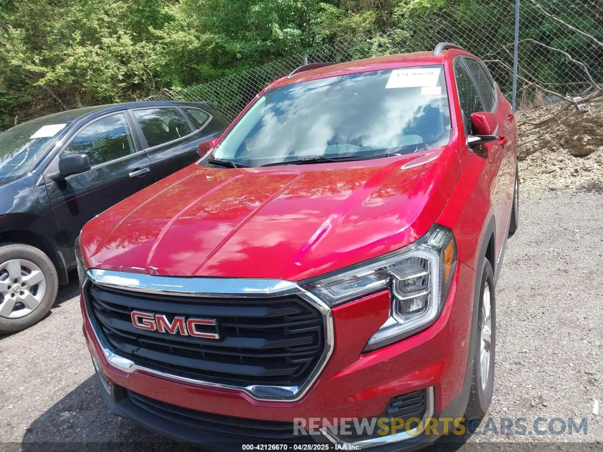 12 fotografías del automóvil dañado 3GKALMEG5RL152370 GMC TERRAIN 2024