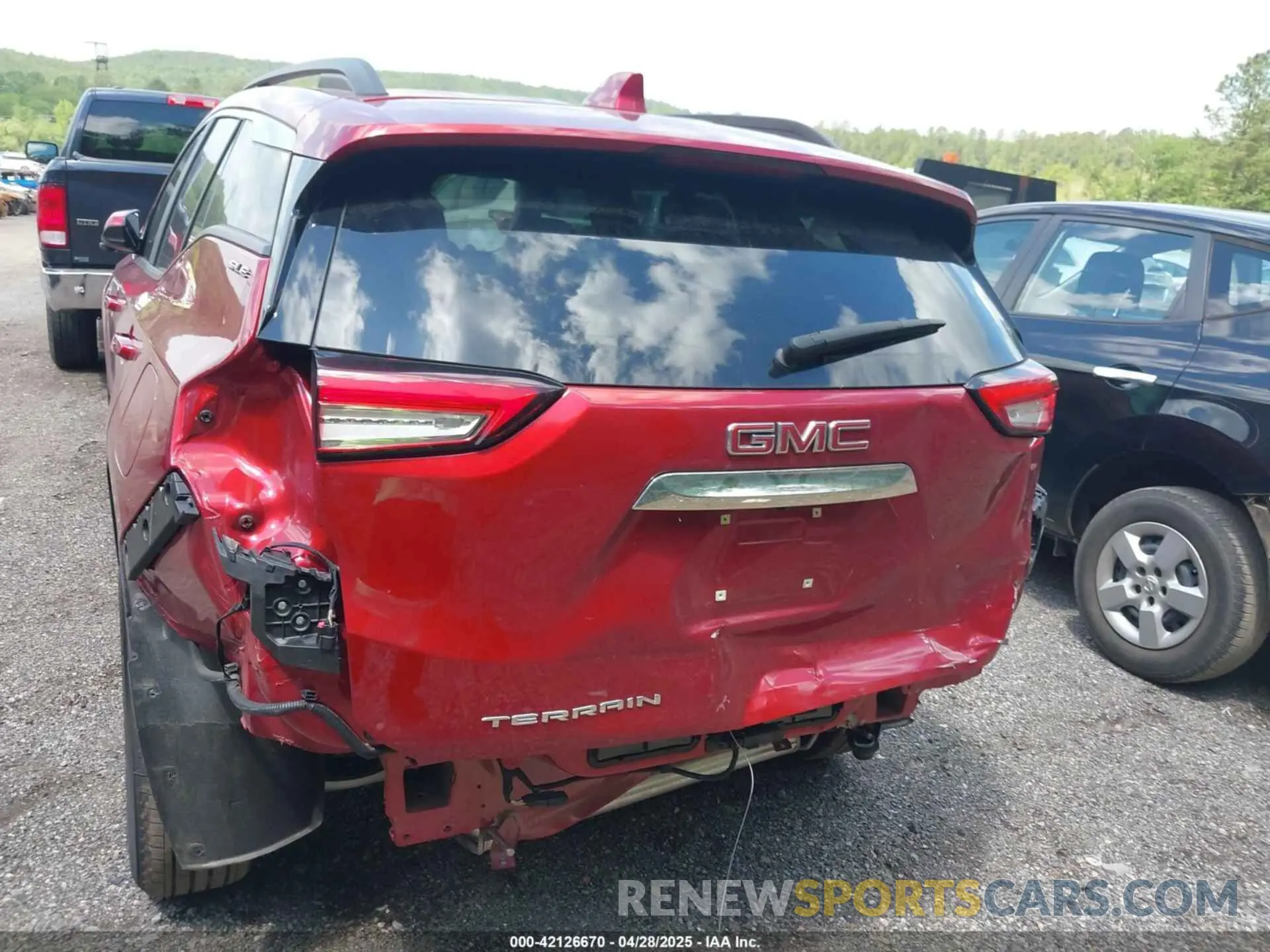 6 fotografías del automóvil dañado 3GKALMEG5RL152370 GMC TERRAIN 2024