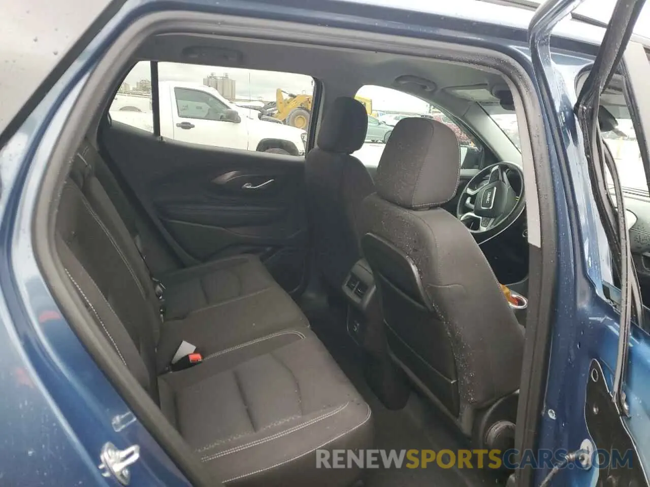 11 fotografías del automóvil dañado 3GKALMEG5RL299448 GMC TERRAIN 2024