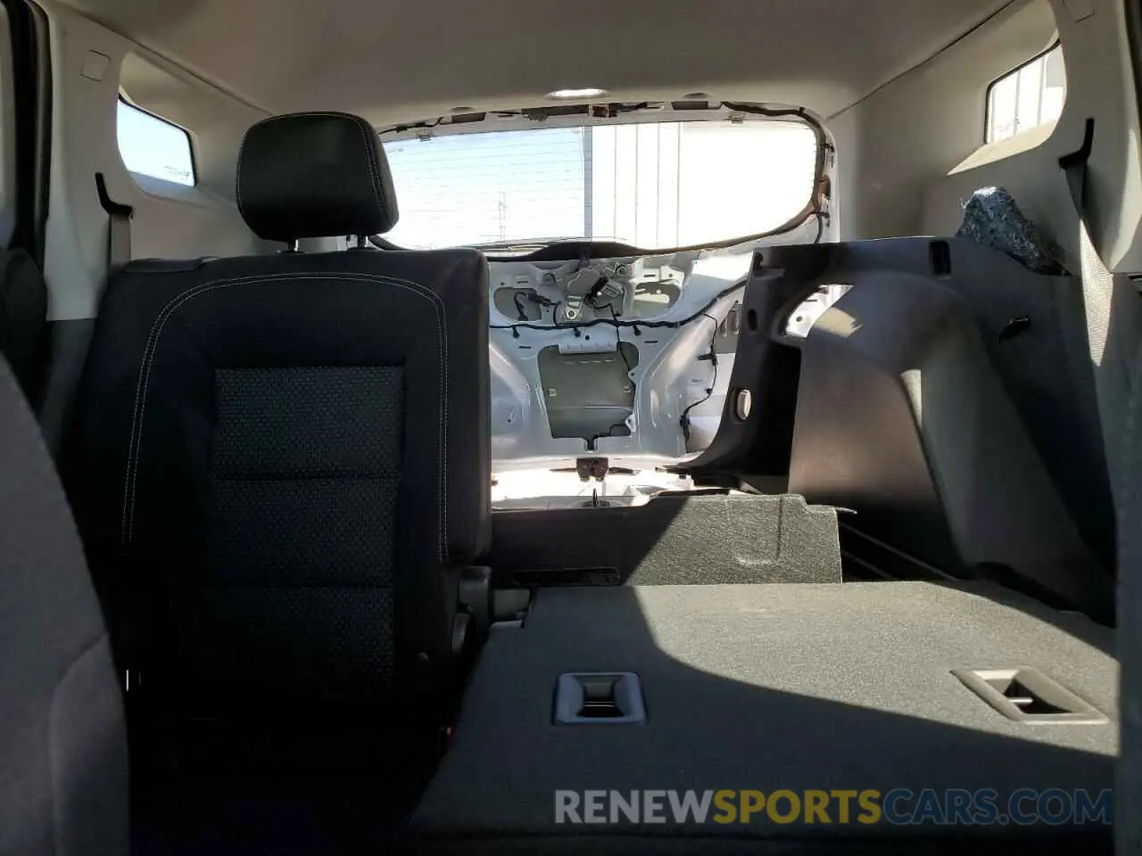 10 fotografías del automóvil dañado 3GKALMEG6RL368325 GMC TERRAIN 2024