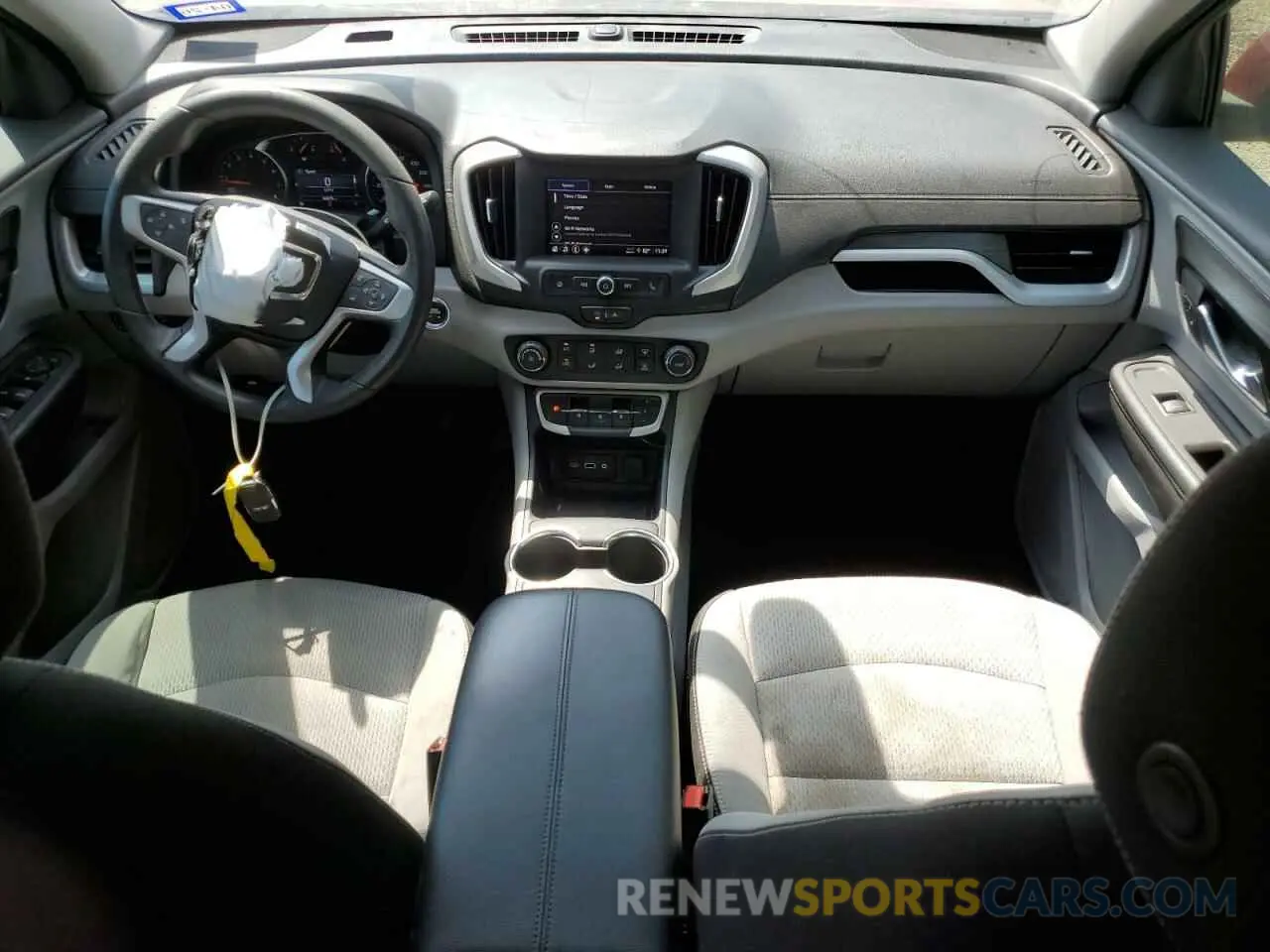 8 fotografías del automóvil dañado 3GKALMEG8RL156820 GMC TERRAIN 2024