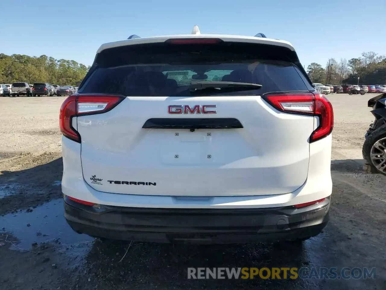 6 fotografías del automóvil dañado 3GKALMEG9RL239155 GMC TERRAIN 2024