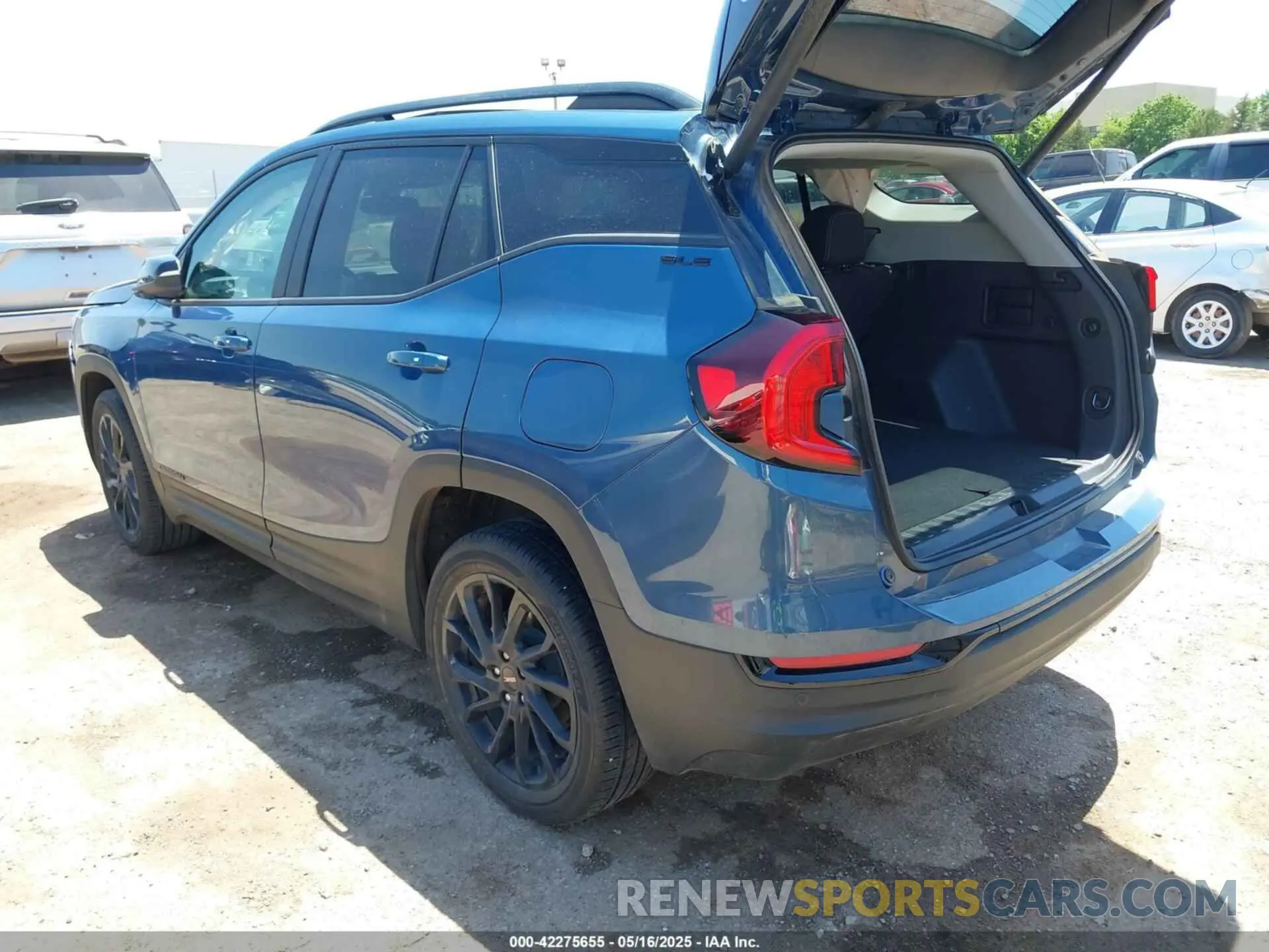 3 fotografías del automóvil dañado 3GKALMEGXRL116402 GMC TERRAIN 2024