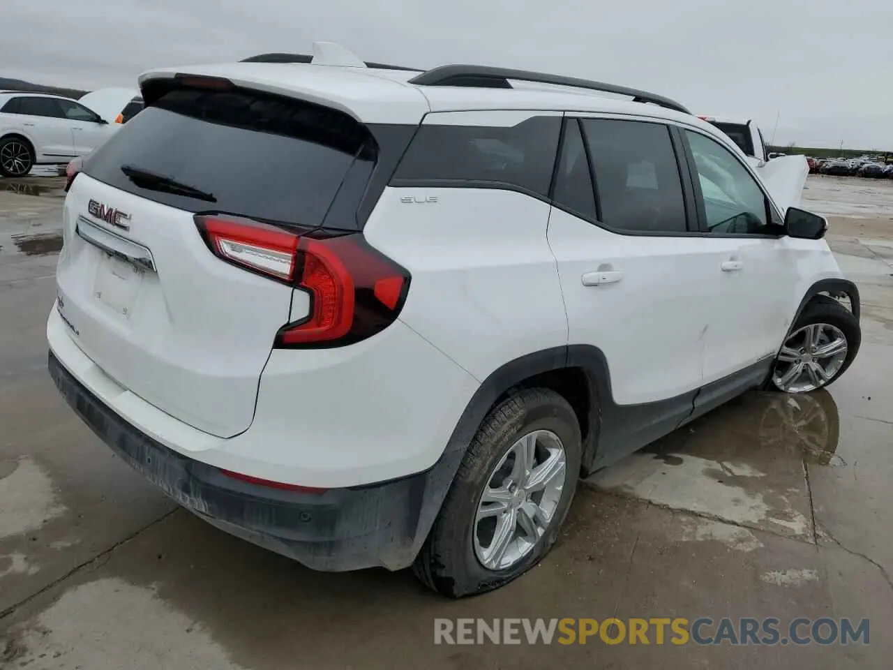 3 fotografías del automóvil dañado 3GKALMEGXRL318883 GMC TERRAIN 2024