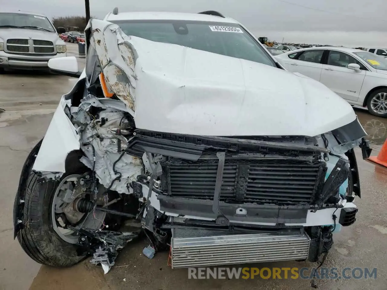 5 fotografías del automóvil dañado 3GKALMEGXRL318883 GMC TERRAIN 2024
