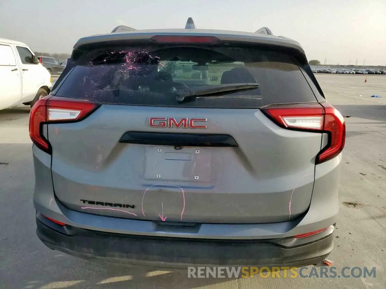 6 fotografías del automóvil dañado 3GKALMEGXRL374175 GMC TERRAIN 2024