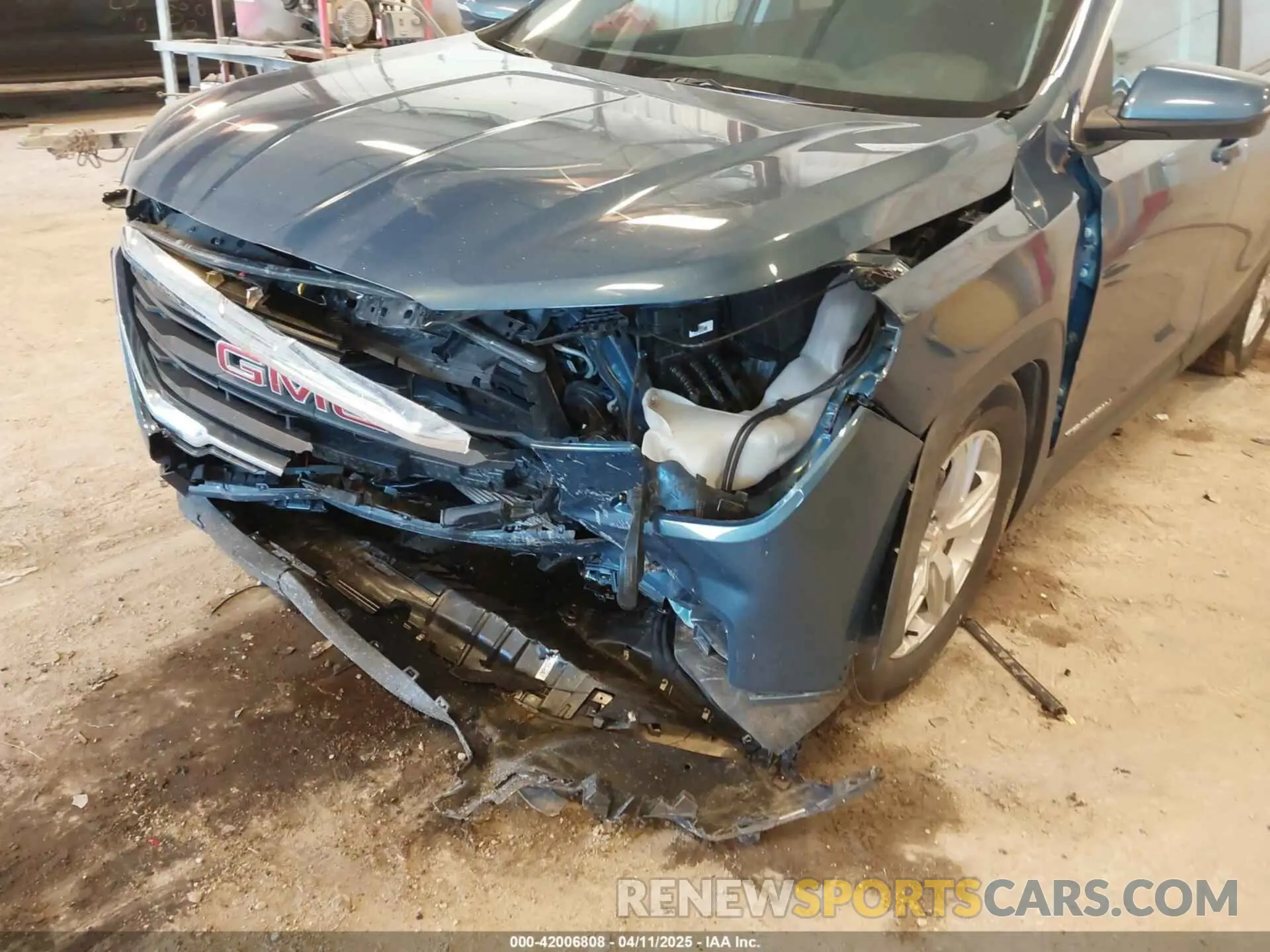6 fotografías del automóvil dañado 3GKALMEGXRL396337 GMC TERRAIN 2024