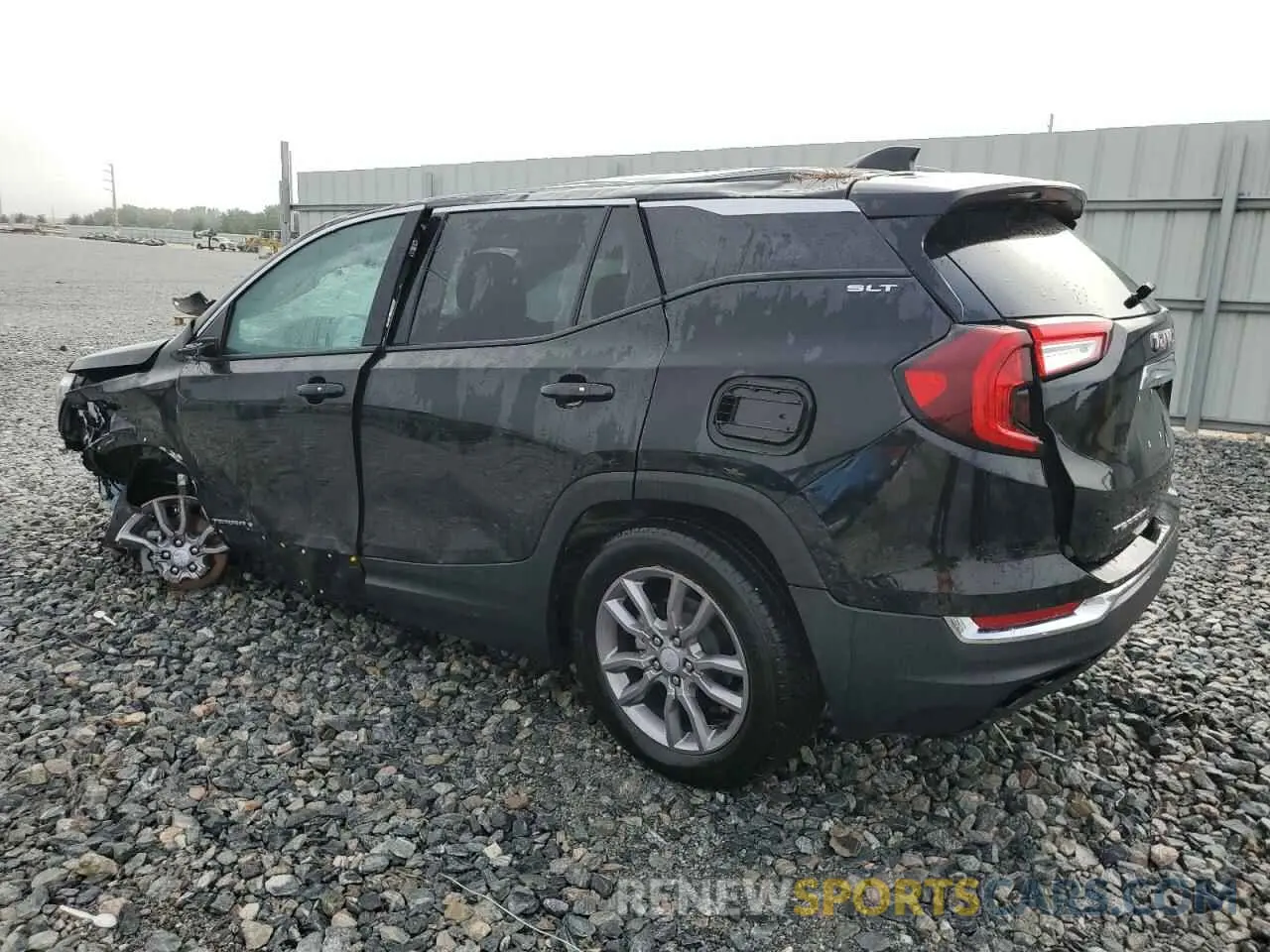 2 fotografías del automóvil dañado 3GKALPEG8RL177507 GMC TERRAIN 2024