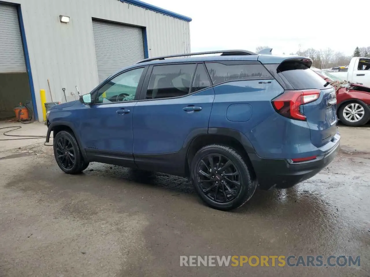 2 fotografías del automóvil dañado 3GKALTEG2RL120440 GMC TERRAIN 2024
