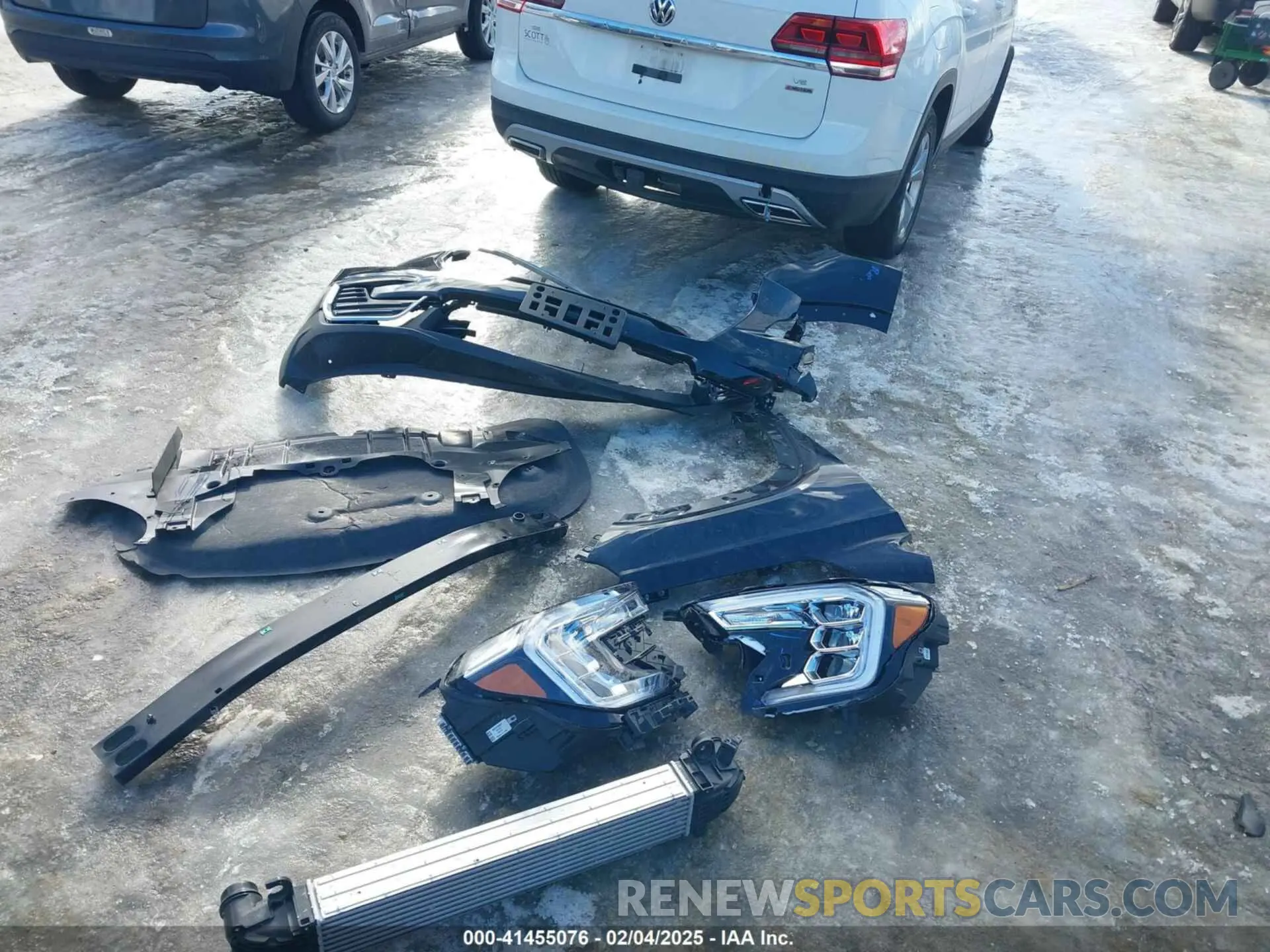12 fotografías del automóvil dañado 3GKALTEG2RL343626 GMC TERRAIN 2024