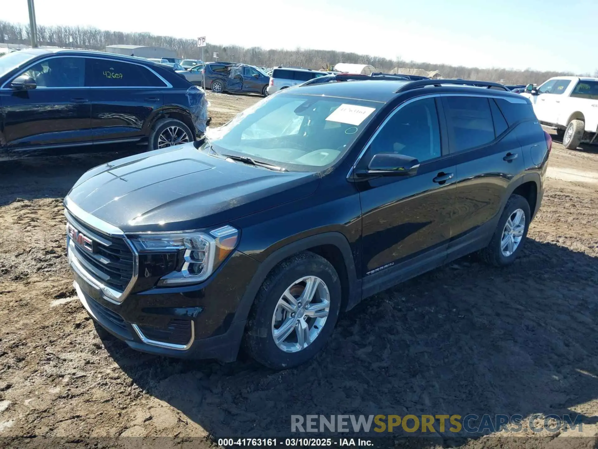 2 fotografías del automóvil dañado 3GKALTEG4RL204534 GMC TERRAIN 2024