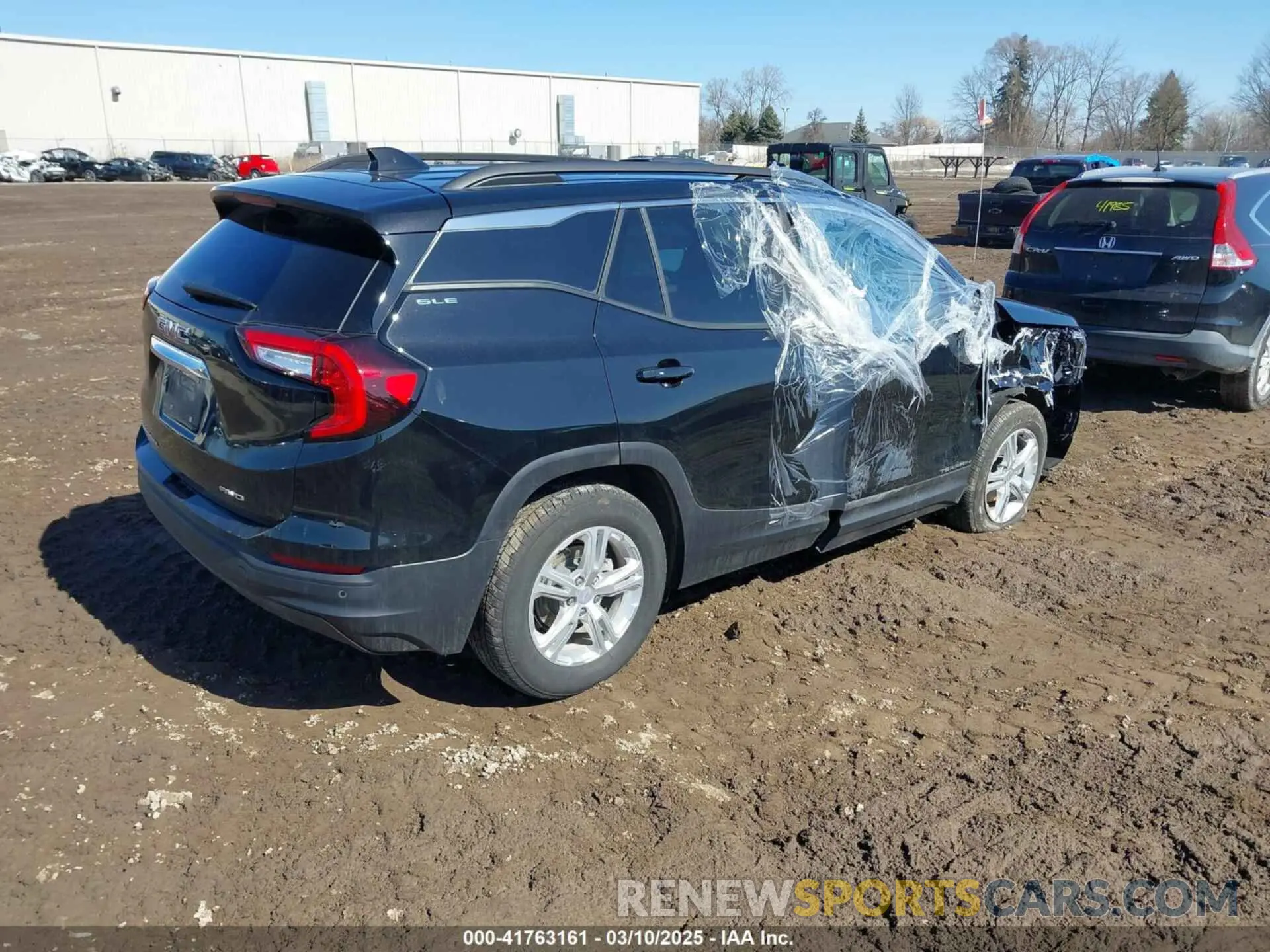 4 fotografías del automóvil dañado 3GKALTEG4RL204534 GMC TERRAIN 2024