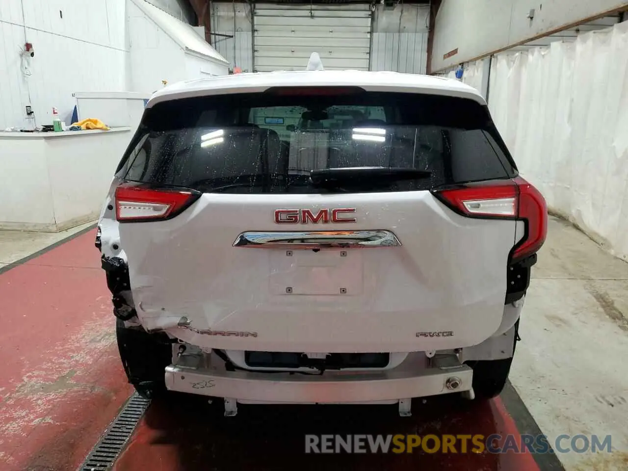 6 fotografías del automóvil dañado 3GKALTEG4RL296938 GMC TERRAIN 2024