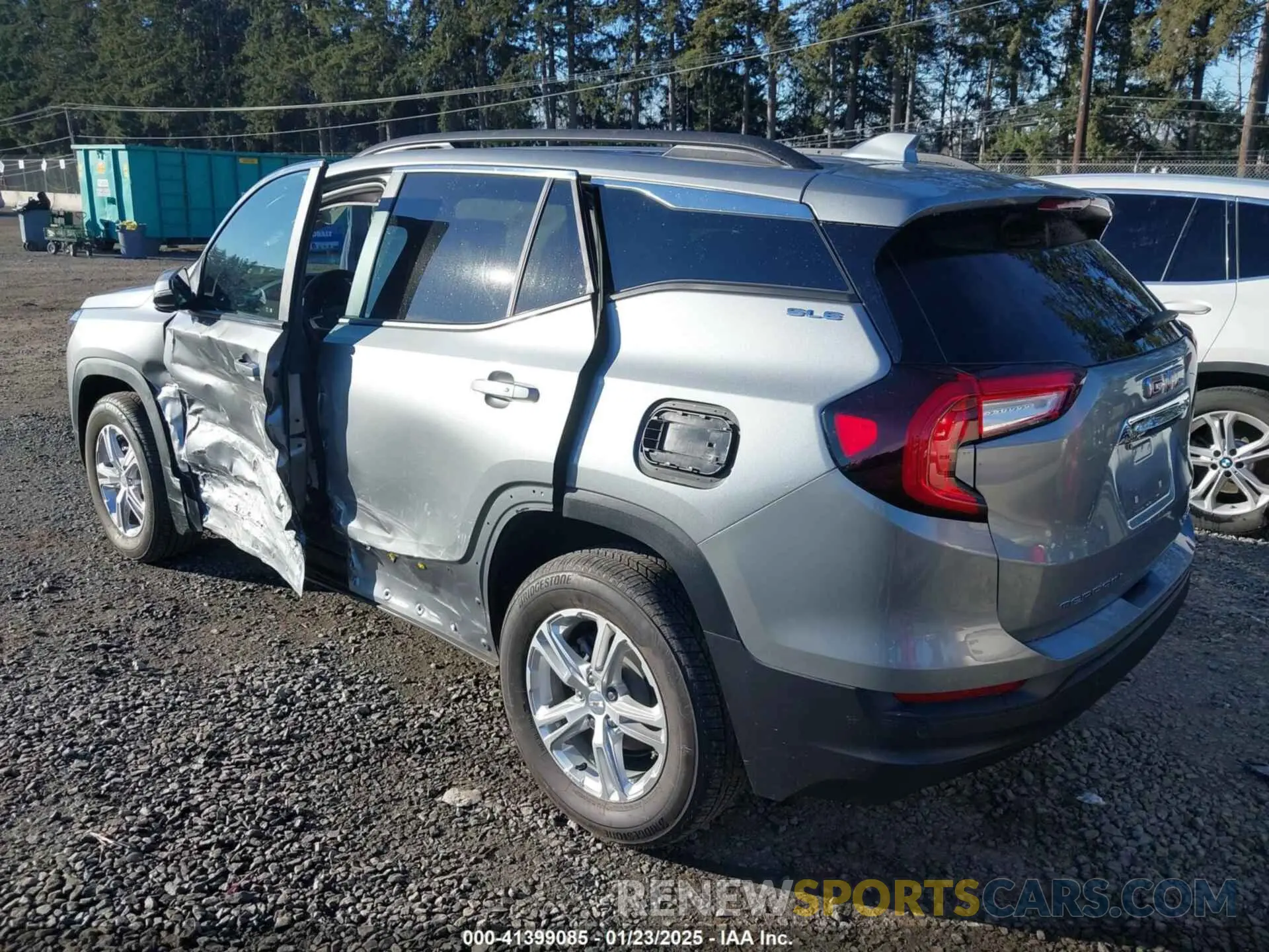 3 fotografías del automóvil dañado 3GKALTEG5RL203862 GMC TERRAIN 2024