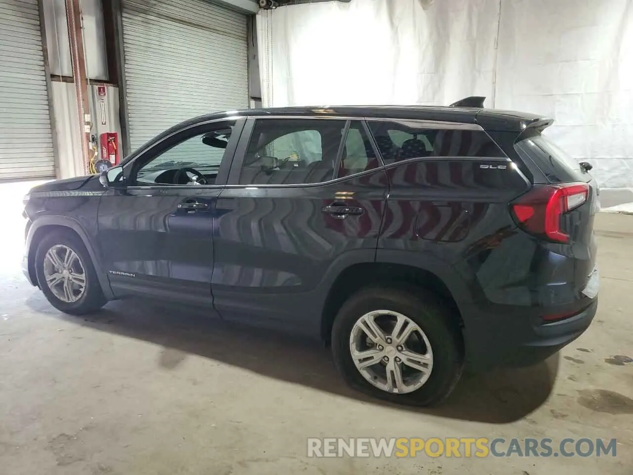 2 fotografías del automóvil dañado 3GKALTEG7RL335778 GMC TERRAIN 2024